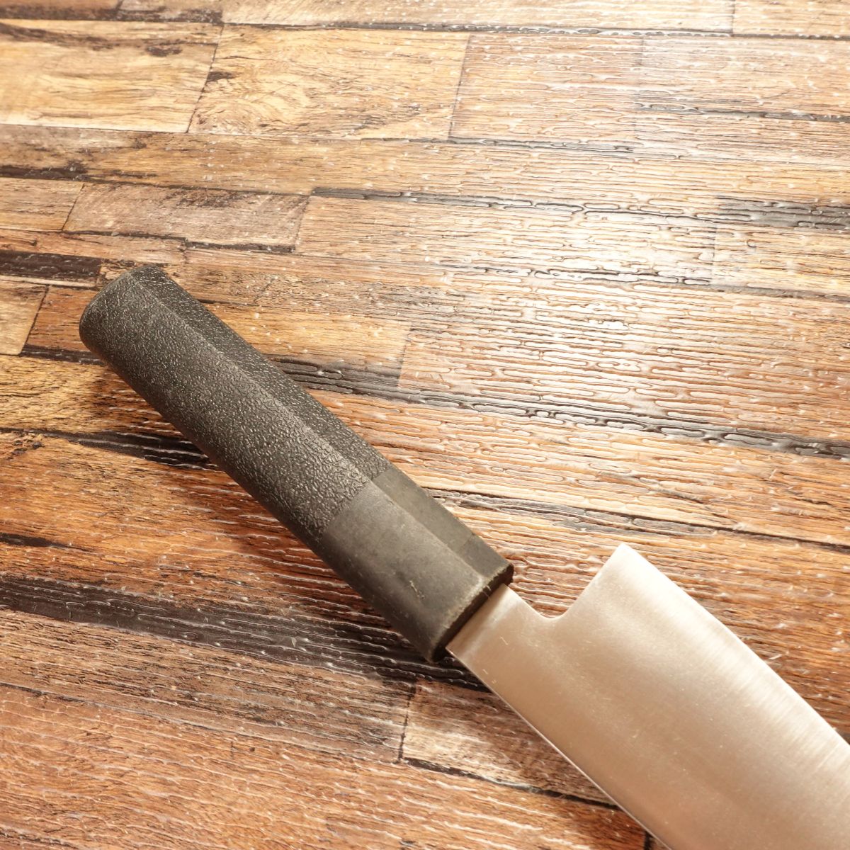 Seki Magoroku Aji-Kiri Knife, Sharpened, Ginju Series, Small Deba Knife, EDGE ST Stainless Steel, 105mm