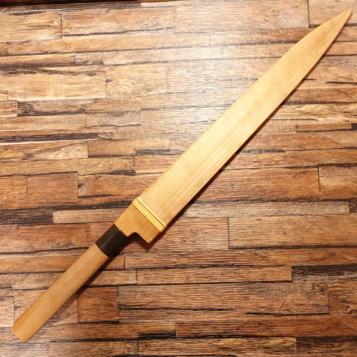 Shodai Masayoshi Honyaki Yanagiba Knife, Sharpened, Water Buffalo Handle, Sashimi Knife, With Wooden Sheath, Nearly Unused, 330mm