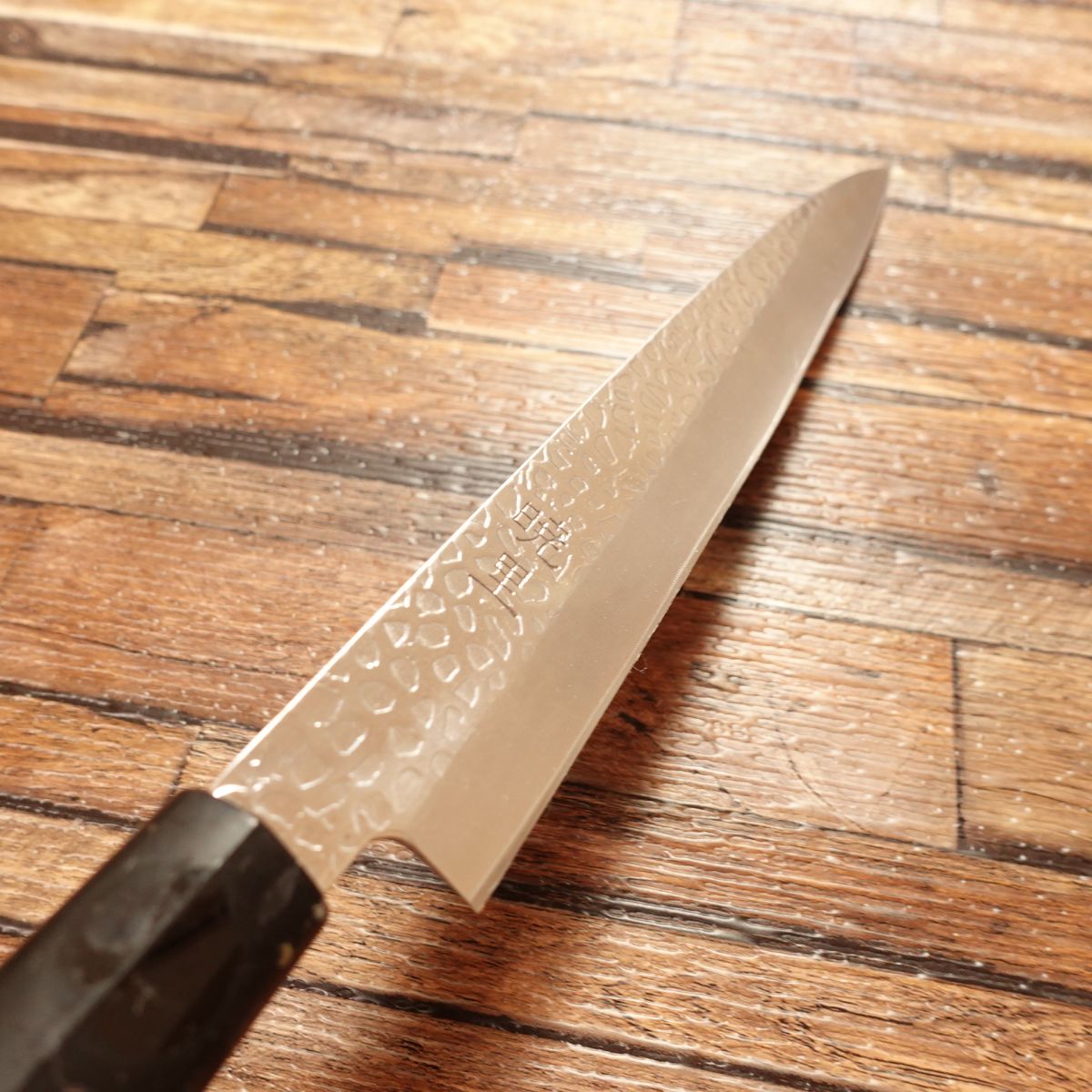 Akari Yanagiba Knife, Sharpened, Hammered Pattern, Sashimi Knife, Stainless Steel