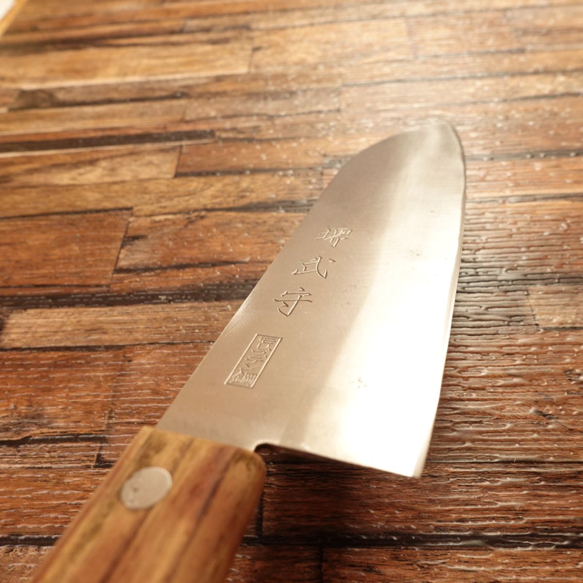 Sakai Takemori Santoku Knife, Sharpened, Molybdenum Stainless, All-Purpose Knife, 165mm