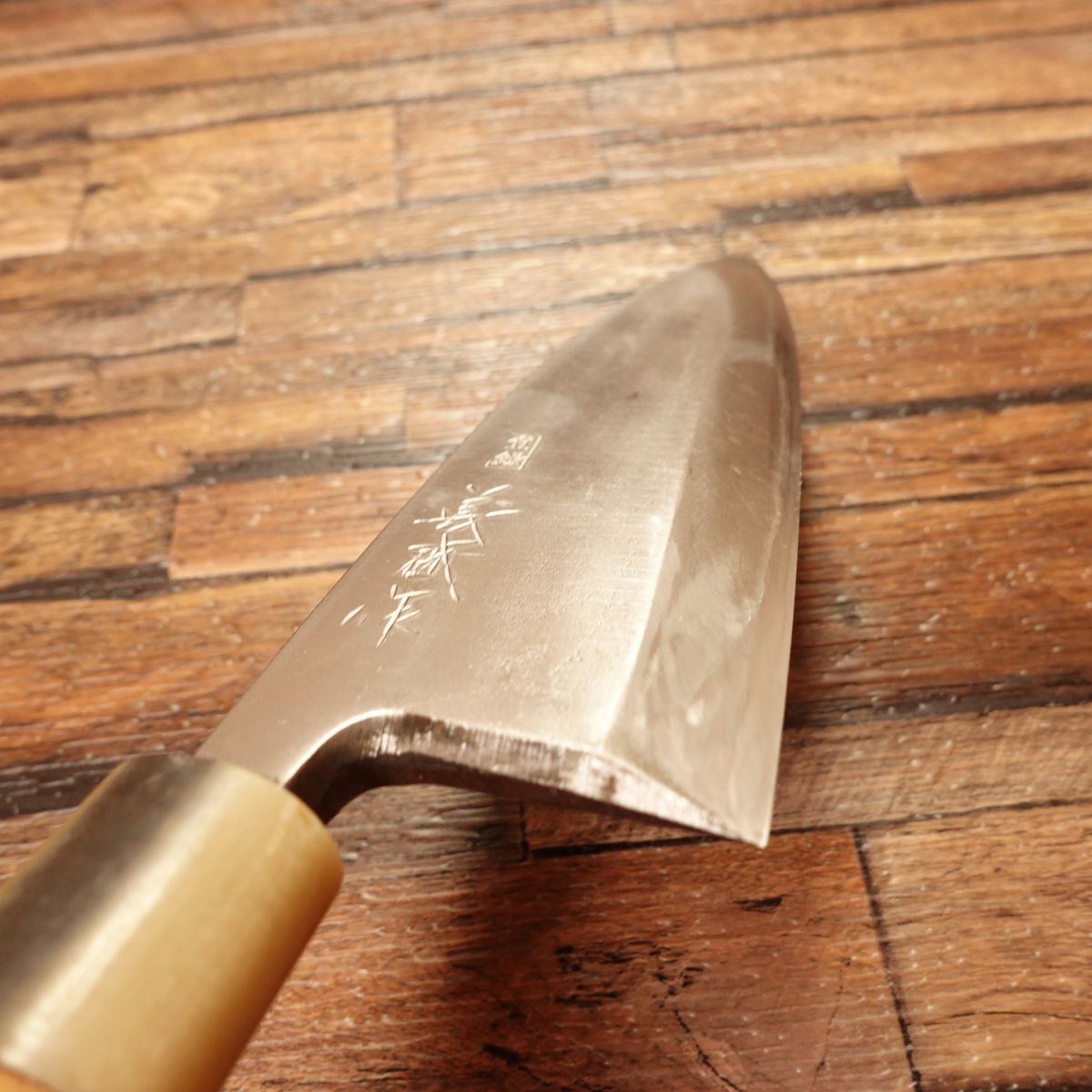 Yoshimori Deba Knife, Sharpened, White Water Buffalo Handle, Yoshimori Work, Hagane, Single Bevel, 155mm