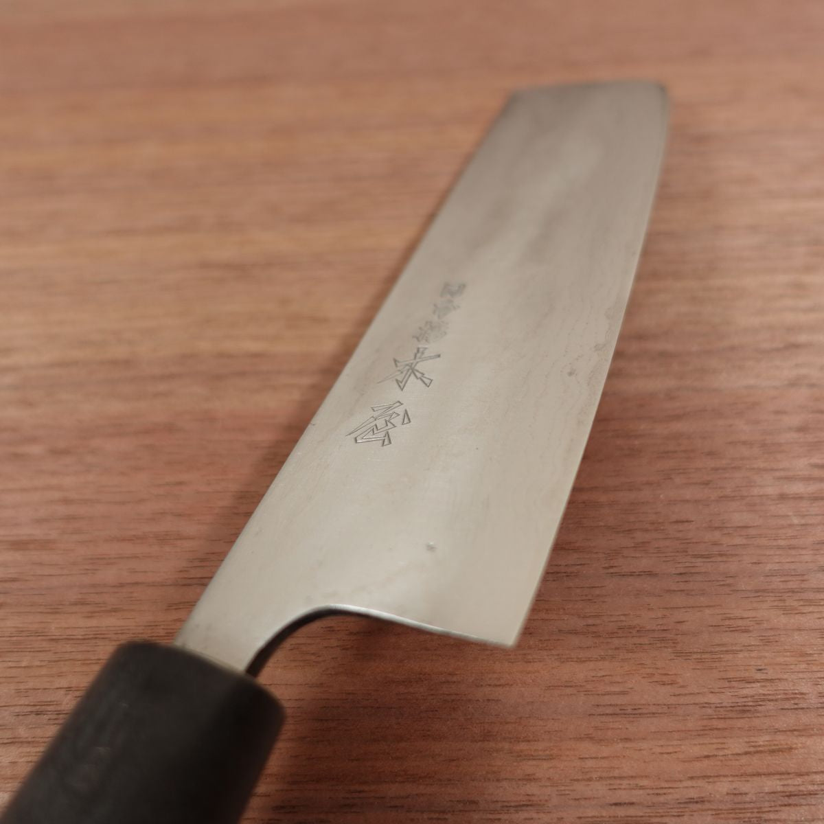KIYA Nakiri Messer, geschliffen, Damast, Büffelhorn-Griff, Nihonbashi Kiya, Eingetragenes Design, 165mm