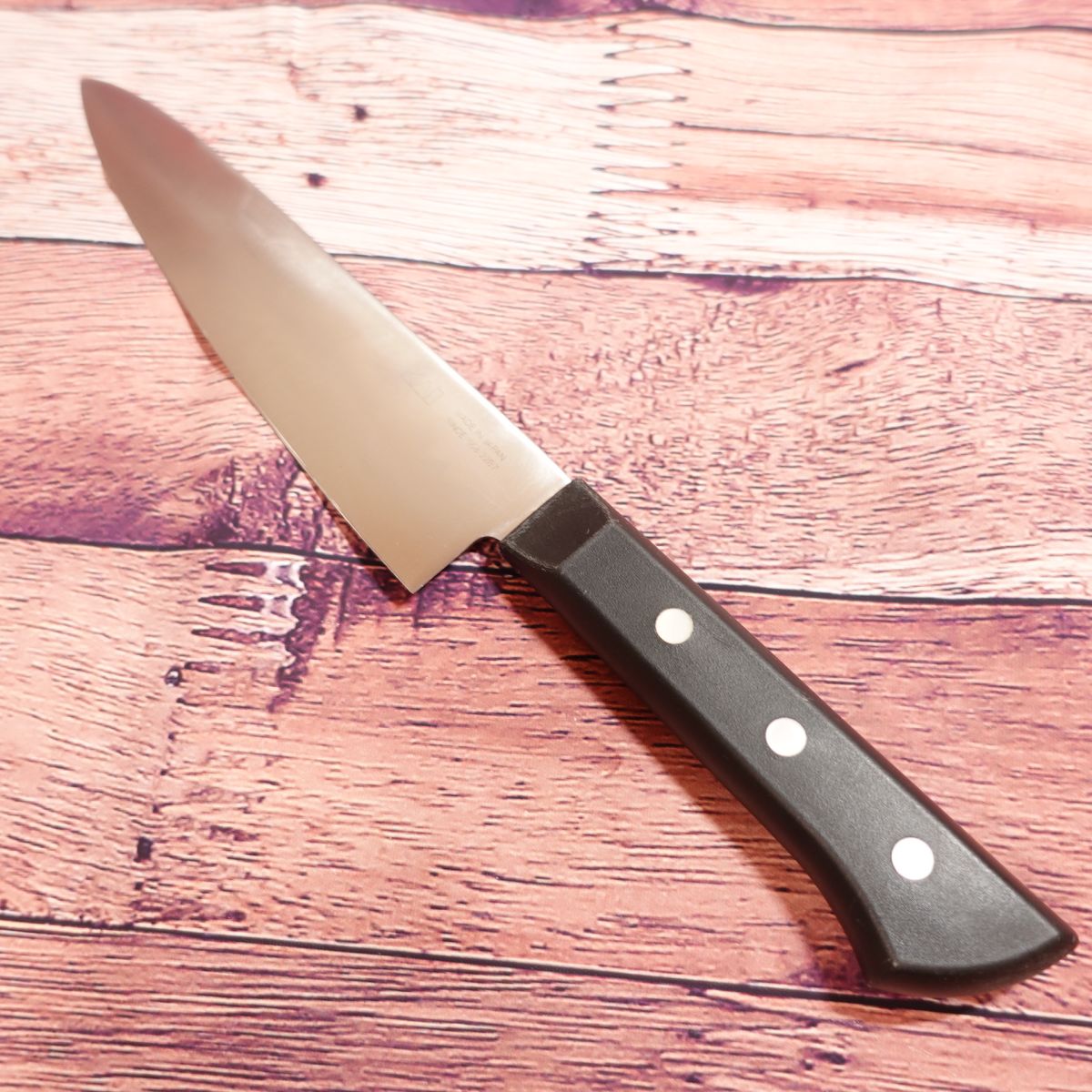 Seki-Magoroku Wakatake Gyuto, Chef’s Knife, Sharpened, All-purpose Knife, Stainless Steel, Double-edged, KAI