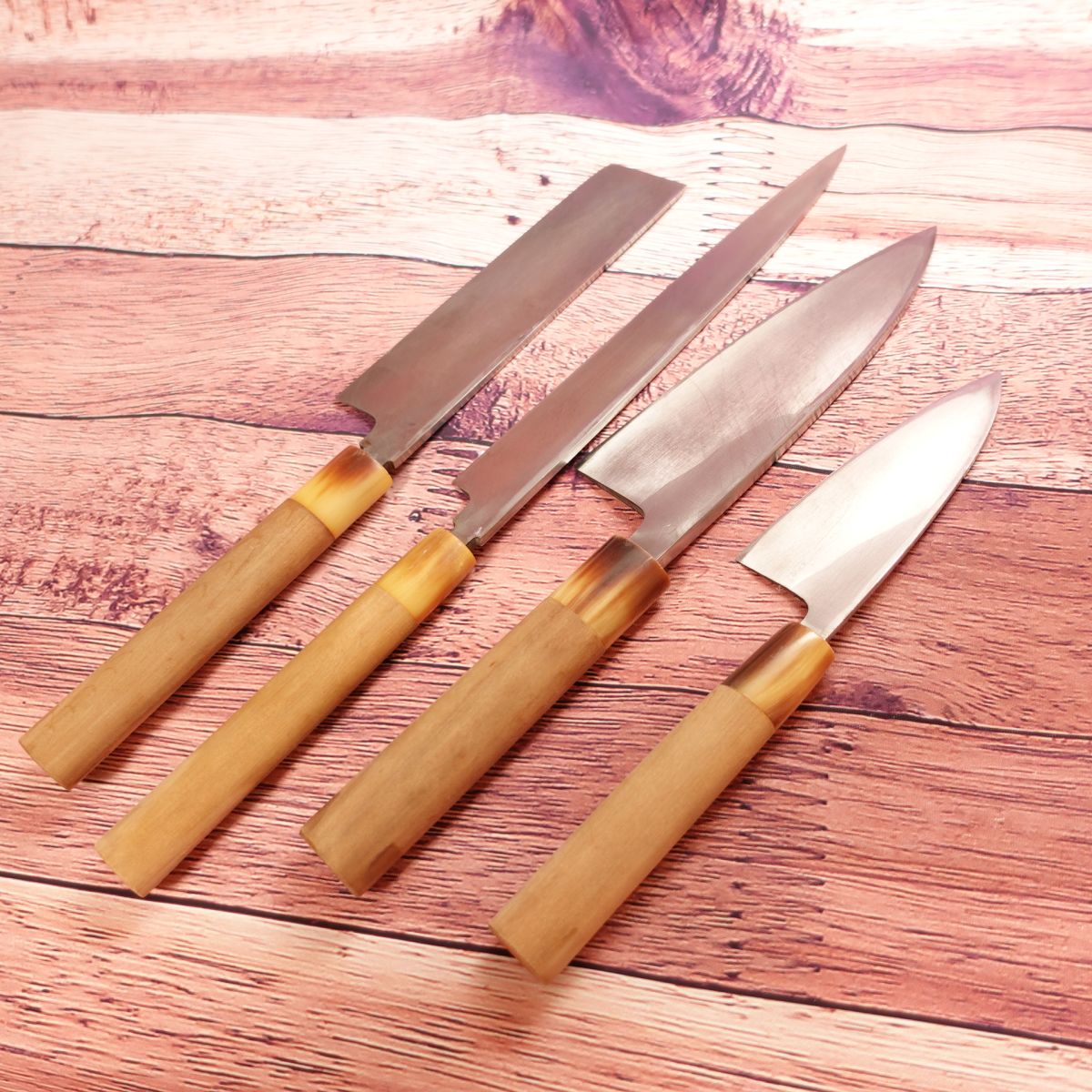 Kinsaryu Masamoto 4-Piece Knife Set, Sharpened, With Wooden Sheaths, White Water Buffalo Horn Handles, Rare, Nearly Unused, Includes Yanagiba, Usuba, Deba, Aji-kiri, With Storage Case