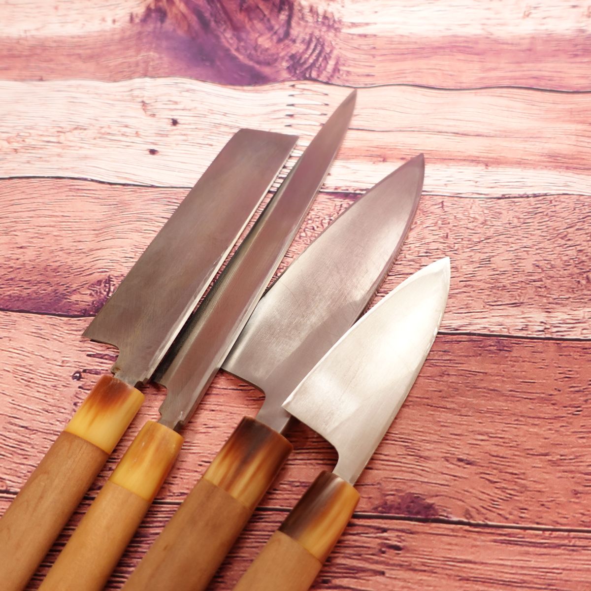 Kinsaryu Masamoto 4-Piece Knife Set, Sharpened, With Wooden Sheaths, White Water Buffalo Horn Handles, Rare, Nearly Unused, Includes Yanagiba, Usuba, Deba, Aji-kiri, With Storage Case