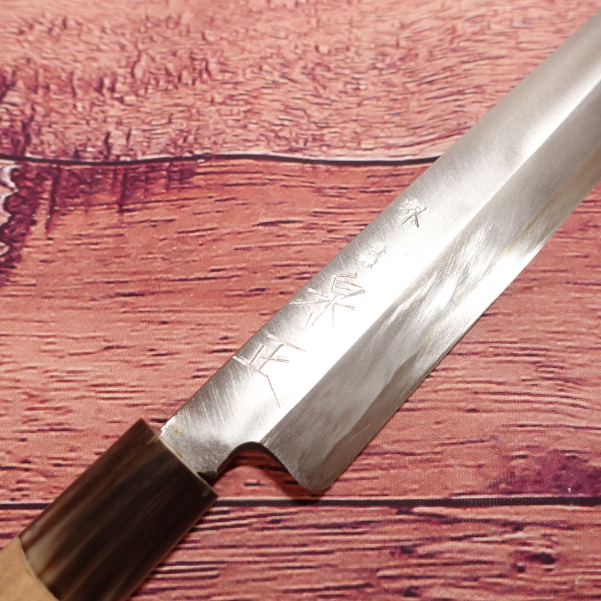 Izumimasa Yanagiba Knife, Sharpened, Sakai, Water Buffalo Horn Handle, Sashimi Knife, Aogami-Steel, Yasuki Steel, Single-edged, With Sheath