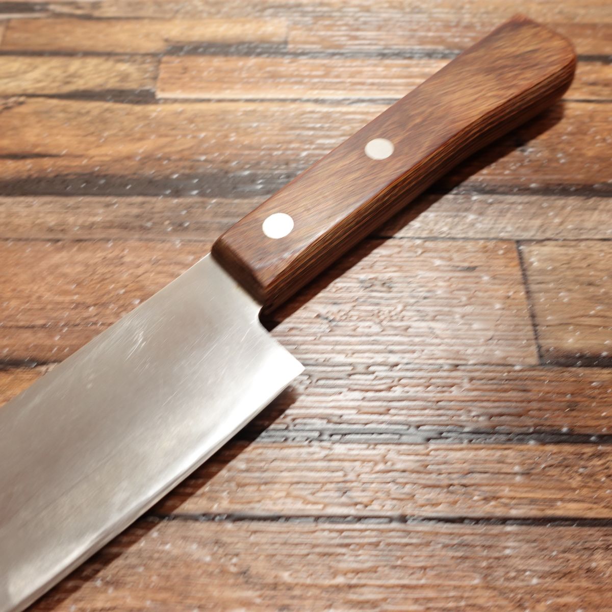 Seki-Magoroku Momoyama Santoku Knife, Sharpened, All-purpose Knife, Hon-Warikomi, 3-layered Knife, KAI