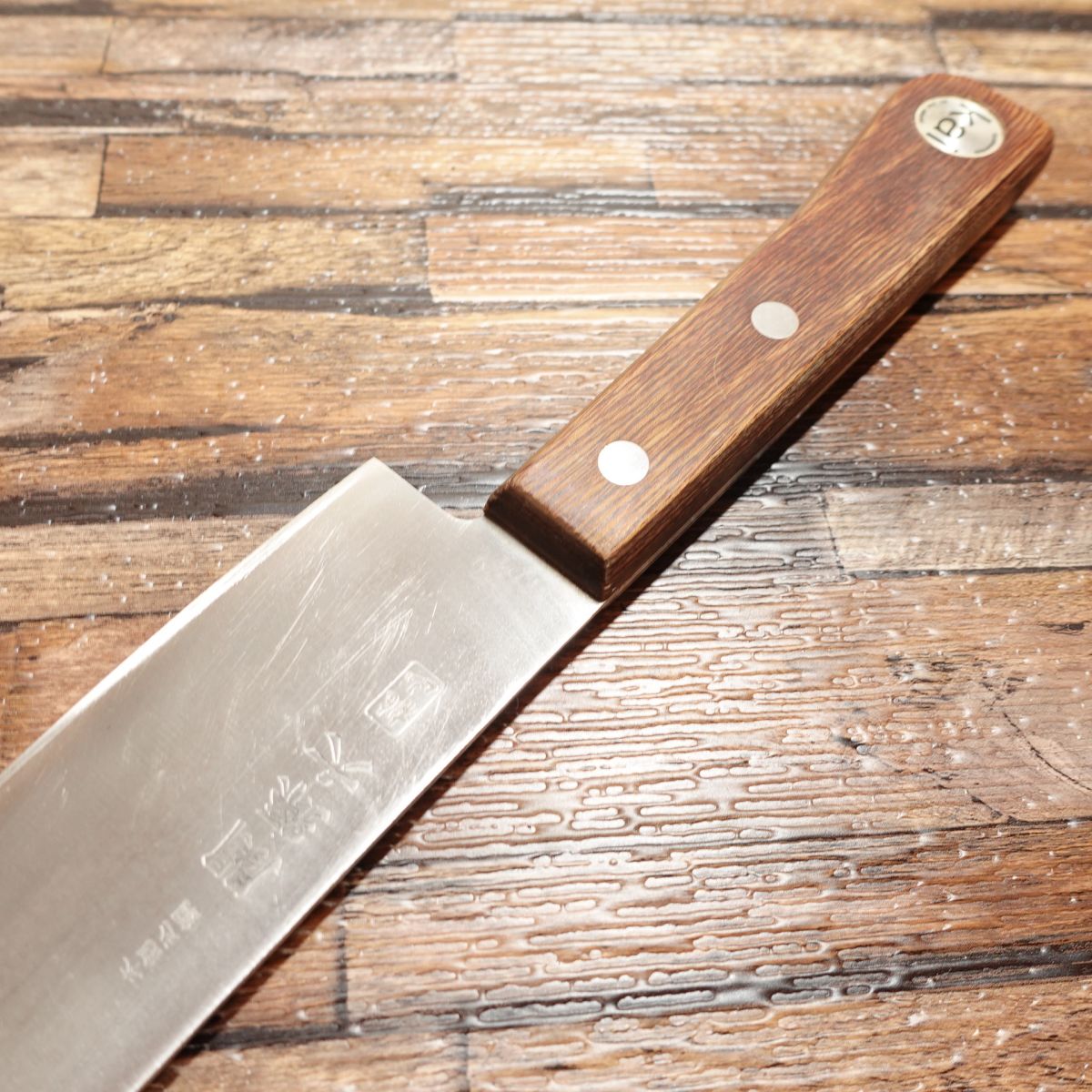 Couteau Seki-Magoroku Momoyama Santoku, aiguisé, couteau tout usage, Hon-Warikomi, couteau 3 couches, KAI