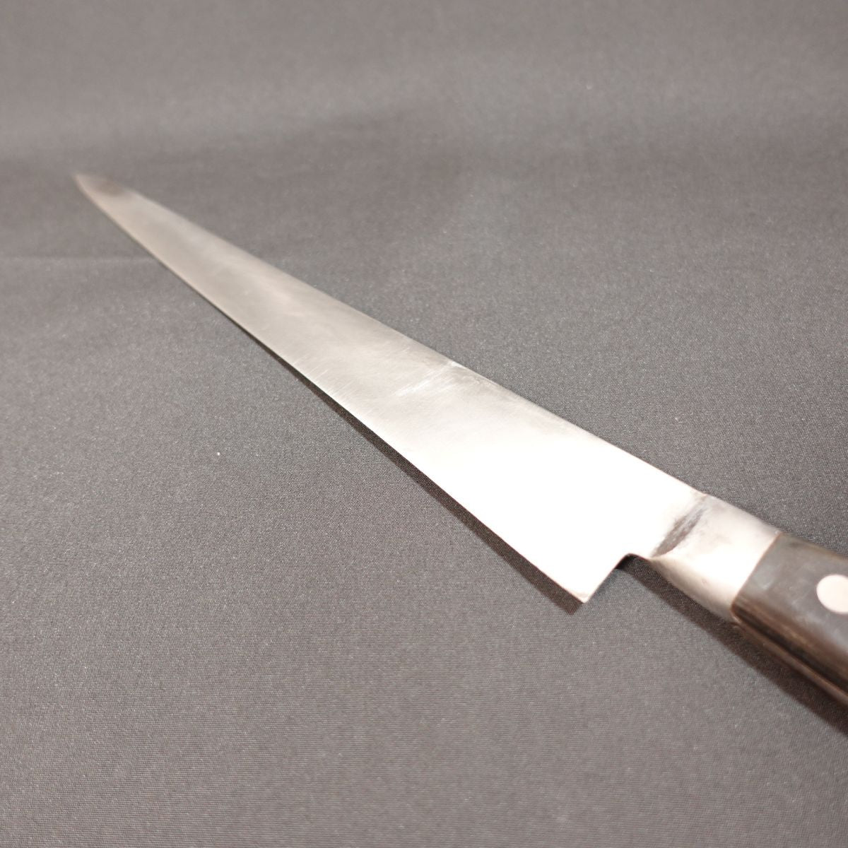 Couteau à trancher à un seul tranchant, aiguisé, Kanemasa Sujihiki de Minamoto, couteau occidental, également pour sashimi, yanagi, avec manche gravé