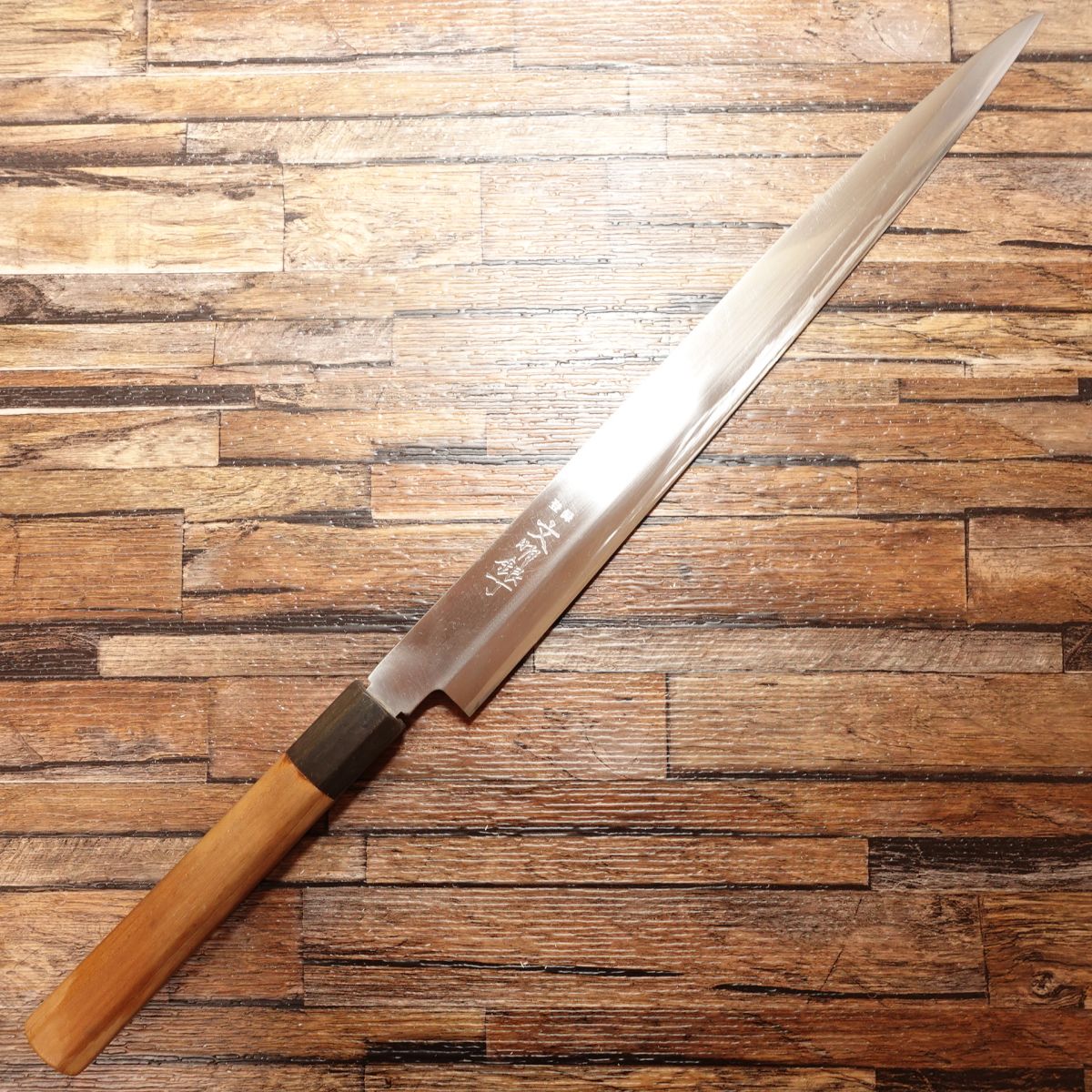 Bunmei Gincho Yanagiba Knife, Sharpened, Sashimi Knife, Water Buffalo Octagonal Handle, 340mm, Stainless Steel