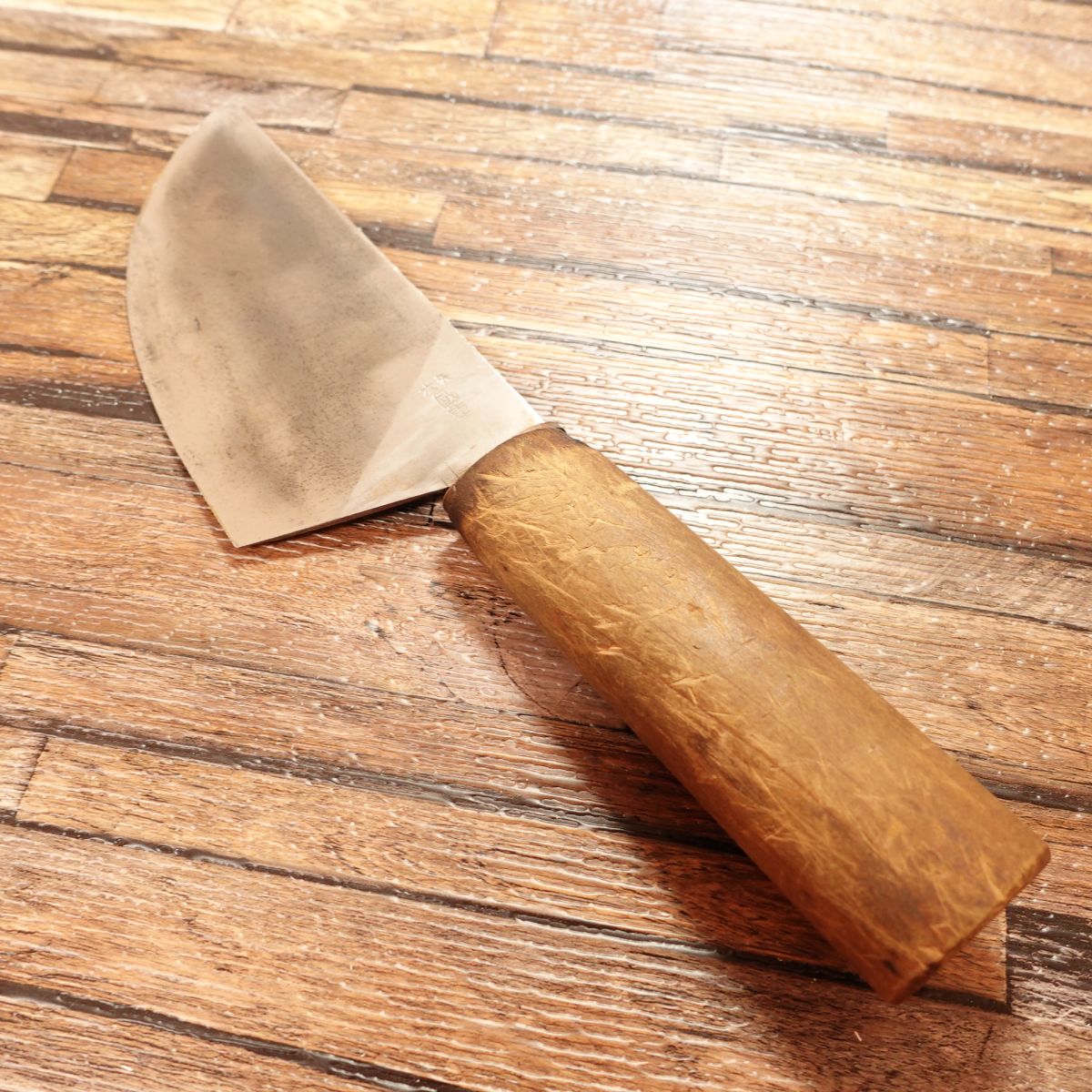 Kunishige Tatami Knife, Sharpened, Osaka Tenroku, Single-edged, Steel, Round Knife, Deba, Special Knife, Harvesting