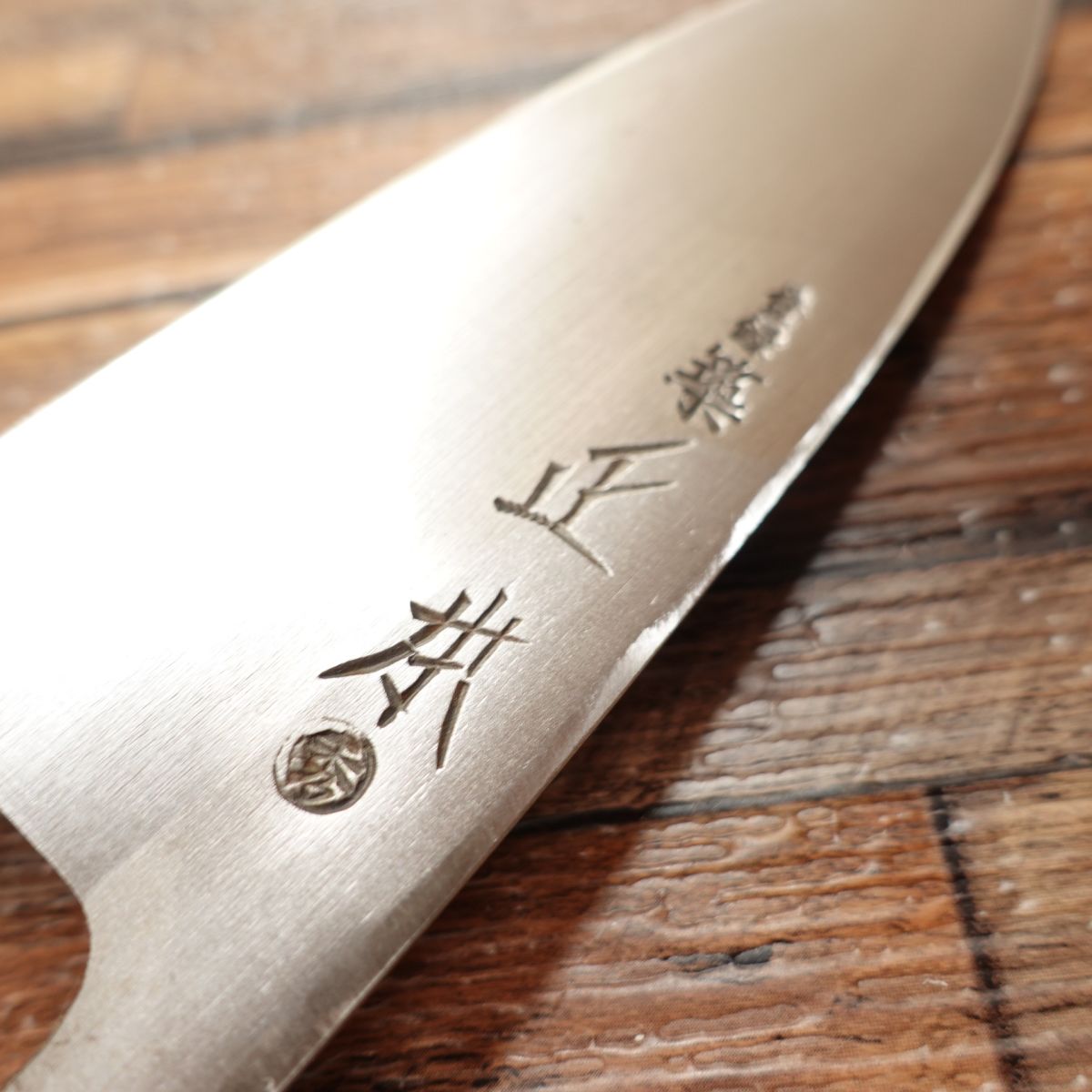 Tsukiji Masamoto Aji-kiri, Sharpened, Small Deba Knife, White Water Buffalo Horn Handle, With Wooden Sheath, Steel