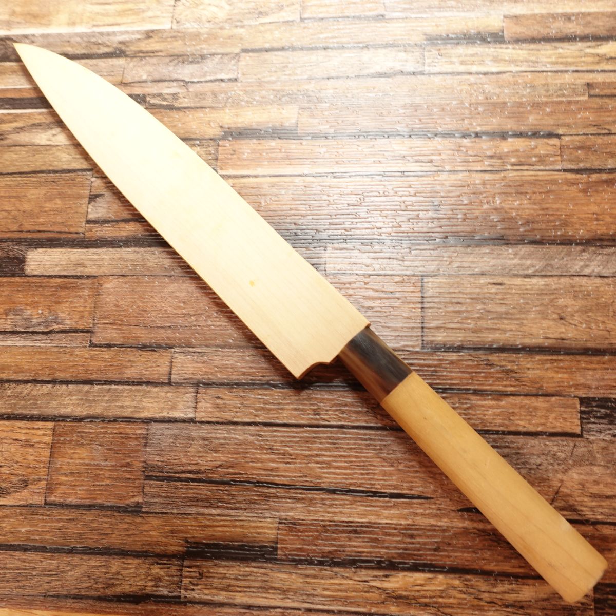 Tsukiji Masamoto Yanagiba Knife, Sharpened, Sashimi Knife, White Water Buffalo Horn Handle, With Wooden Sheath, Steel