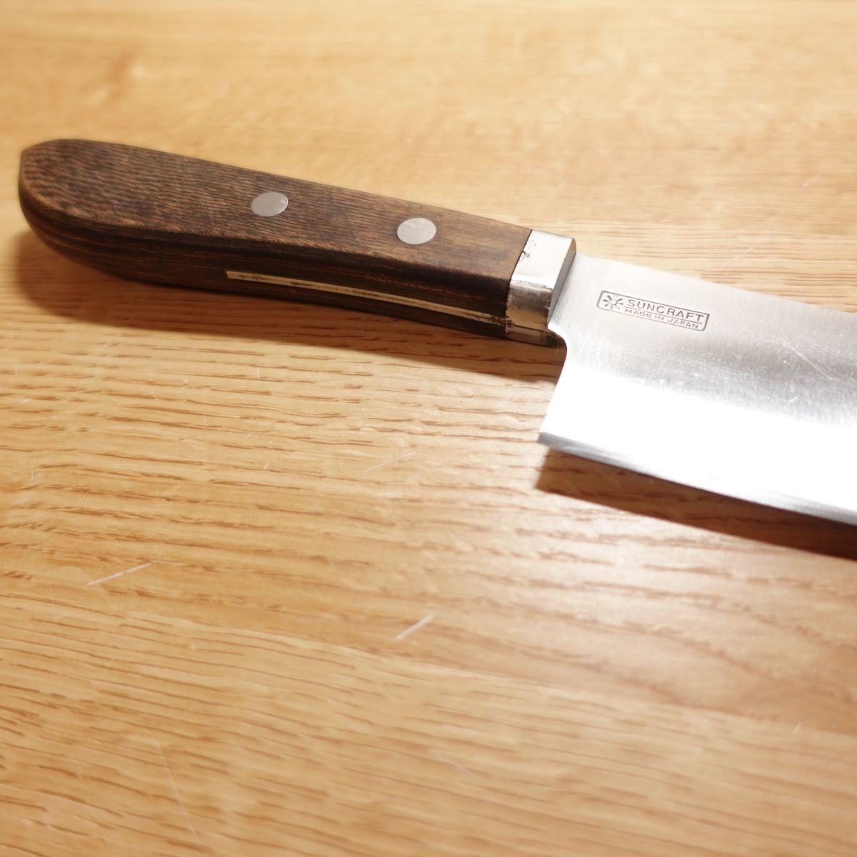 Maten Saku Santokumesser, geschärft, Allzweckmesser, Hon-Warikomi, Suncraft, Made in Japan, zweischneidig