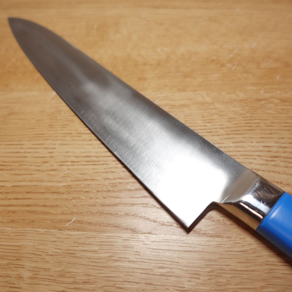 TKG-PRO Gyuto, Couteau aiguisé, tout usage, 8 Sun, Acier inoxydable, Eco-Clean antibactérien Couleur bleue, Molybdène Vanadium, Double tranchant, Endo Shoji