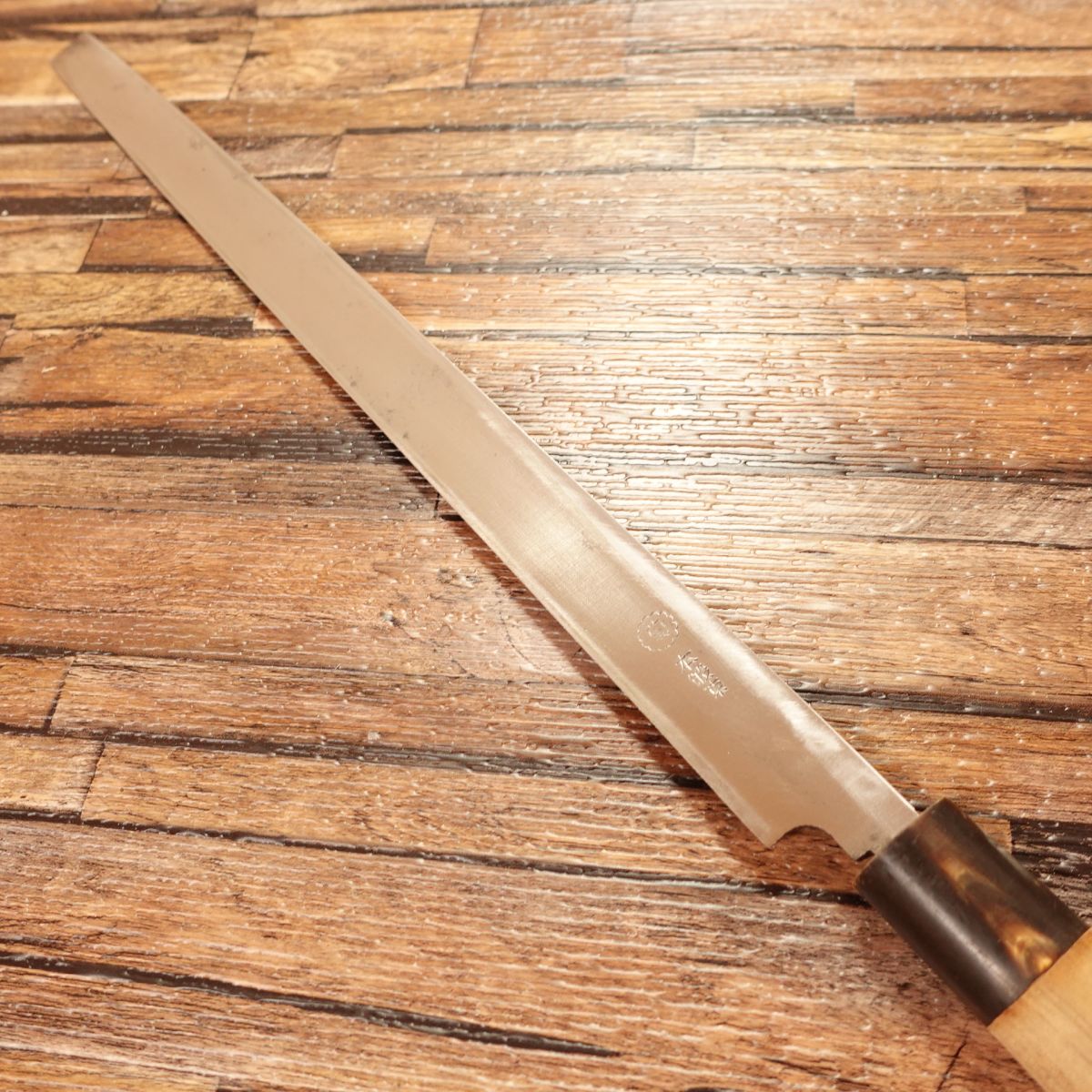 Echizen Okumura Tako-hiki, Sharpened, Sashimi Knife, Water Buffalo Horn Handle, Tako-hiki, Kiku, Hon-Tanren