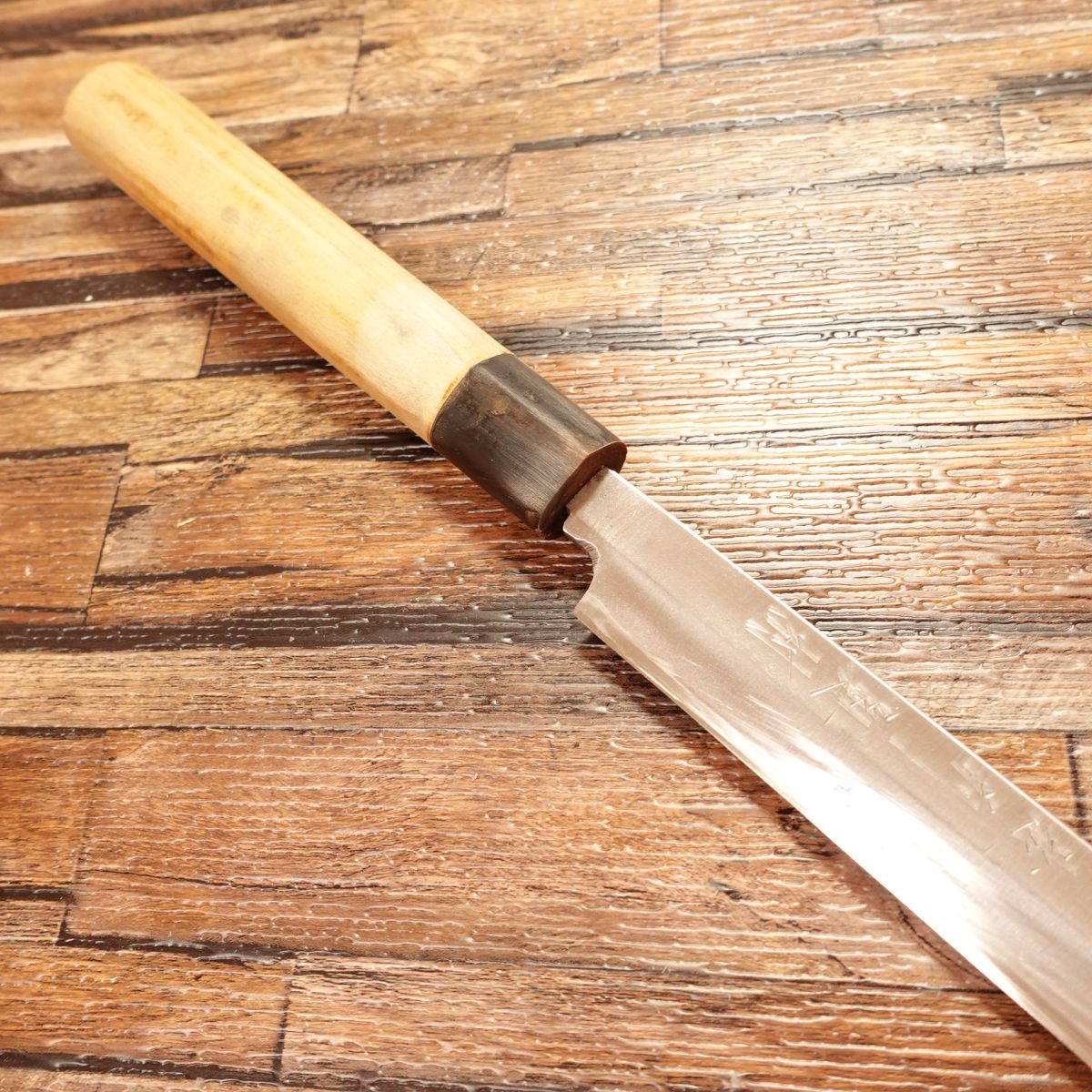 Echizen Okumura Tako-hiki, Sharpened, Sashimi Knife, Water Buffalo Horn Handle, Tako-hiki, Kiku, Hon-Tanren