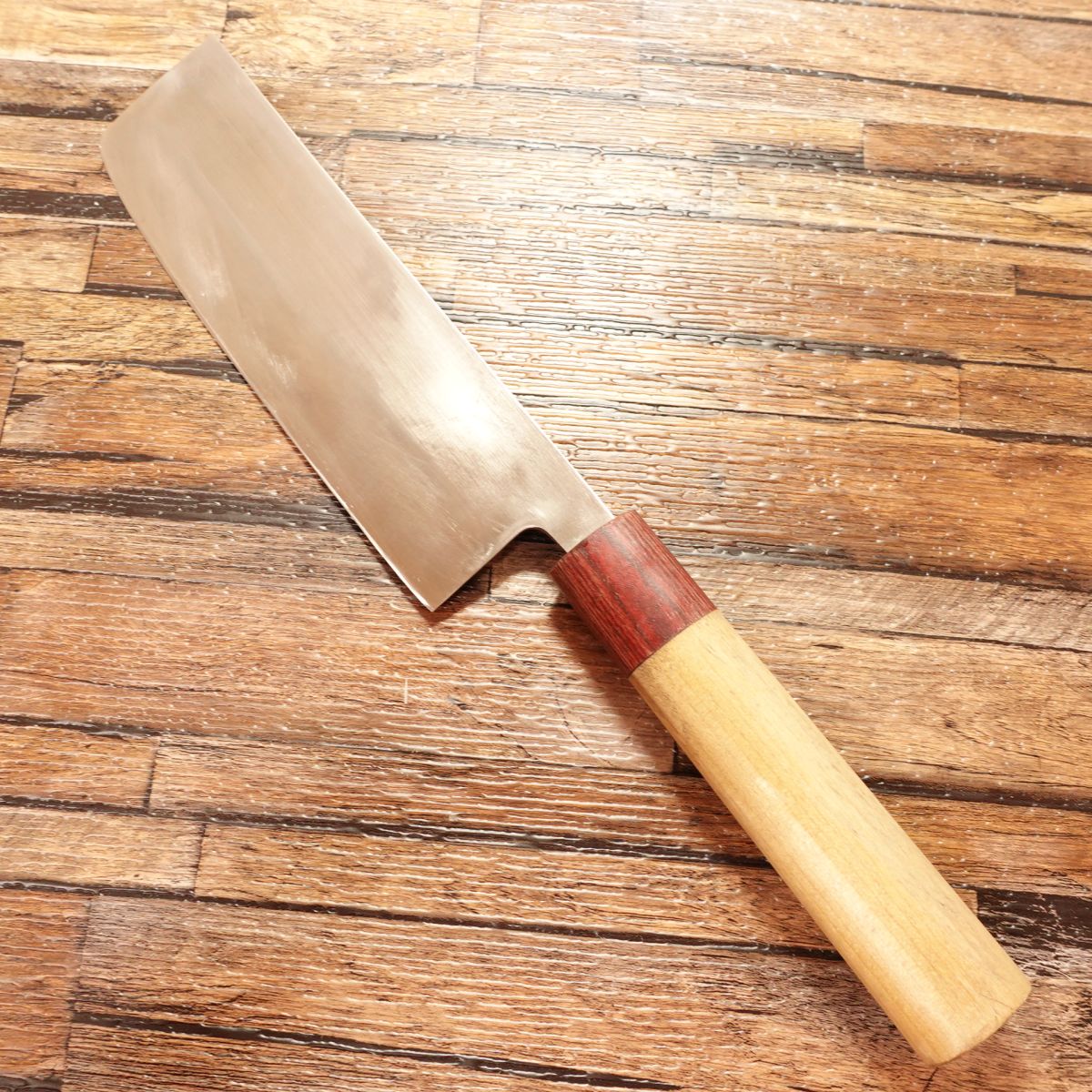 Kiyotsuna Nakiri Knife, Sharpened, Red-brown Handle, Composite Stainless Steel, Thin Blade, Nakiri