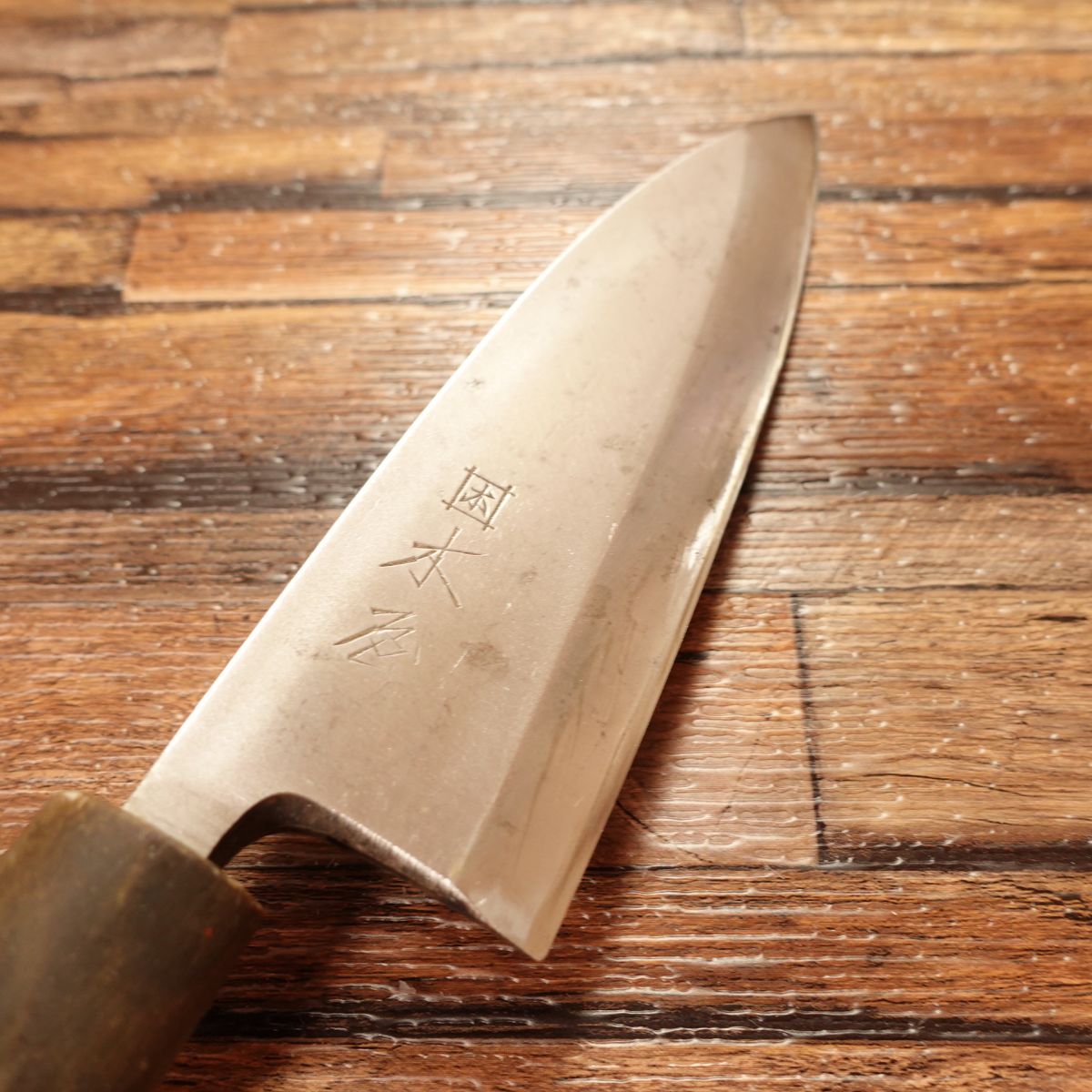 Kiya Deba Knife, Sharpened, Izutsuki, Water Buffalo Horn Handle