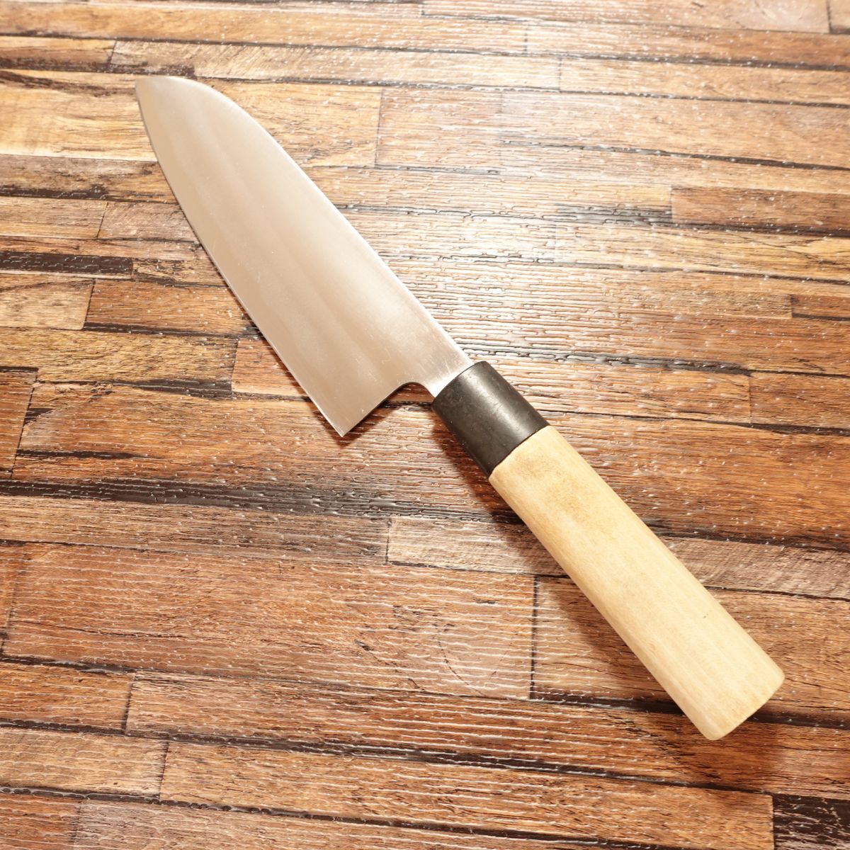 Tetsuhiro Wa-Santoku Knife, Sharpened, All-Purpose Knife, Stainless Steel