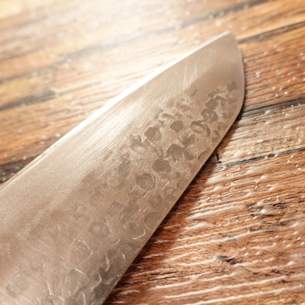 Unsui Santoku Knife, Sharpened, Hammered Pattern, Warikomi, Yamashita Approved