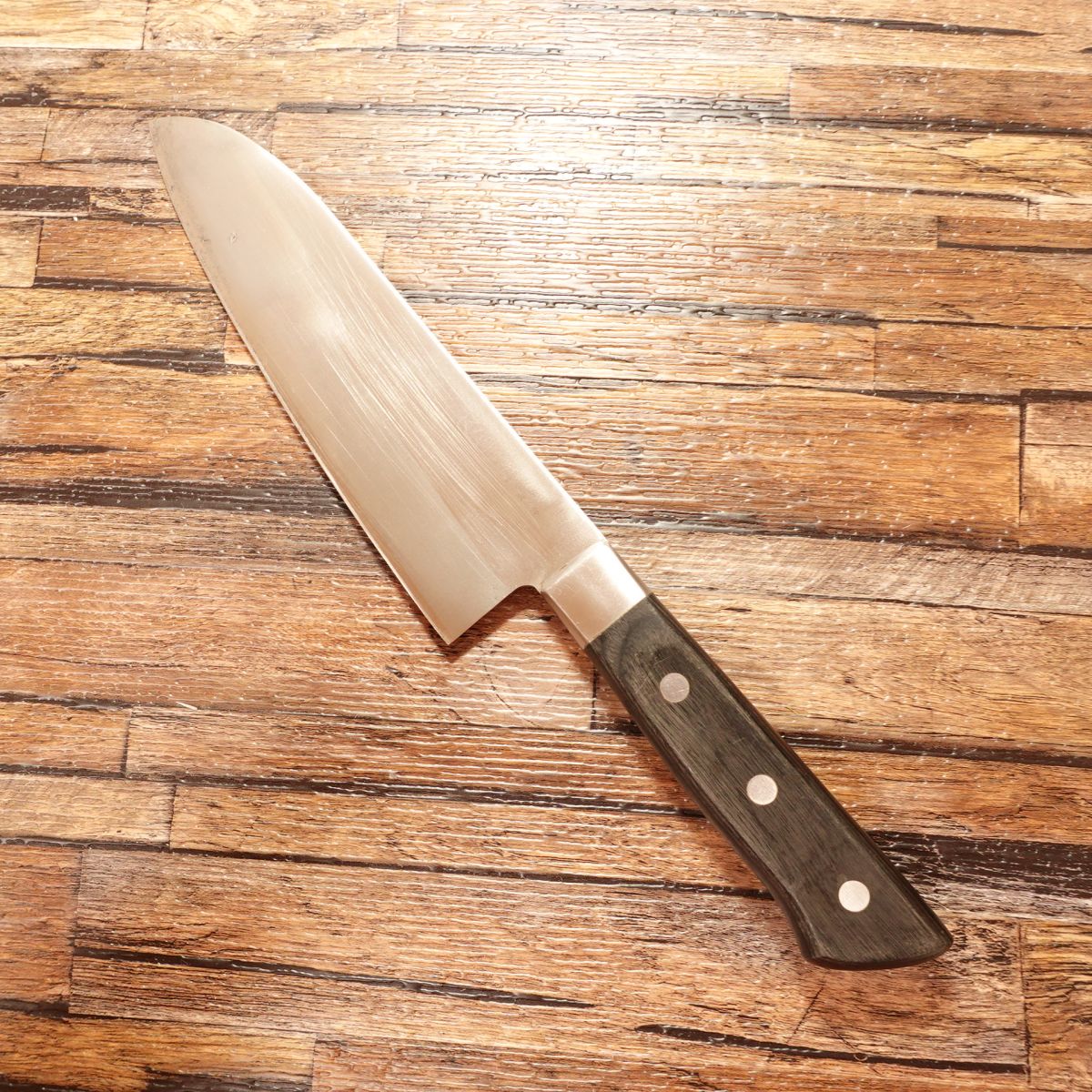 Seki-Magoroku Santoku Knife, Sharpened, All-purpose Knife, Hon-Warikomi Steel, Double-edged, KAI