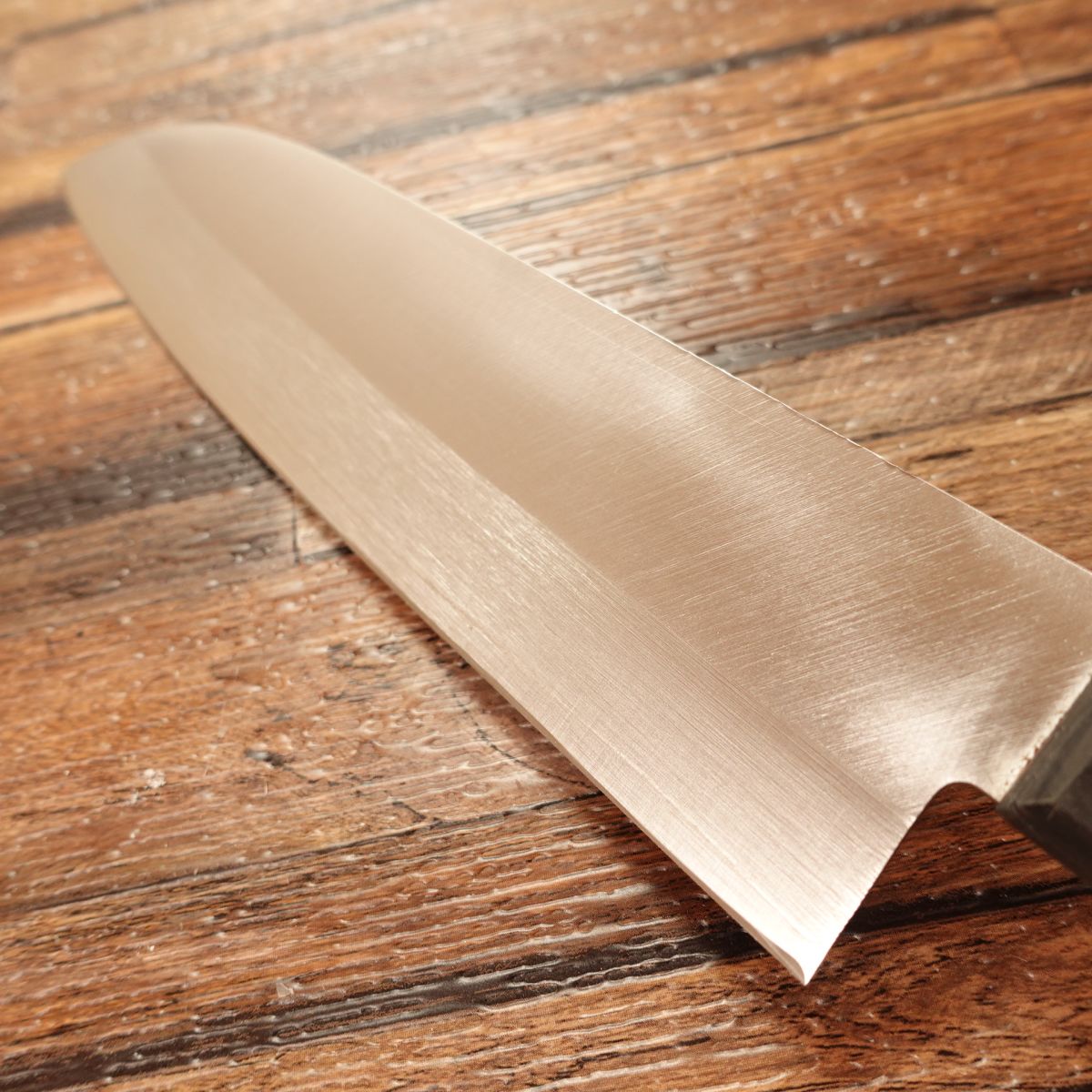 Sakai Hidetoshi Santoku Knife, Sharpened, All-purpose Knife, Hon-Warikomi, 3-layered, GOLD