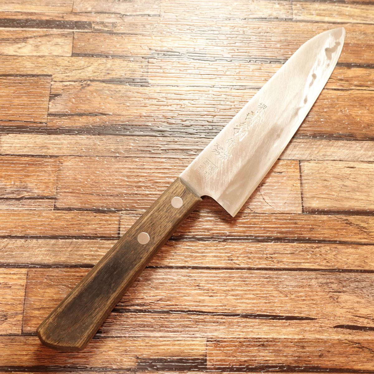 Sakai Juo Saku Santoku Knife, Sharpened, All-purpose Knife, Hon-Warikomi, 3-layered, Stainless Clad, Kikutora Betsuuchi