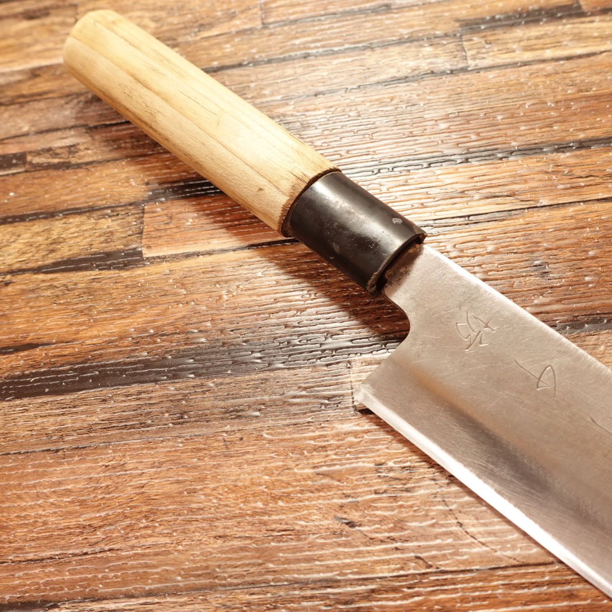 Sakai Senbo Funayuki Knife, Sharpened, Ai-Deba Knife, Thin Blade, Betsuuchi, Single-edged Santoku