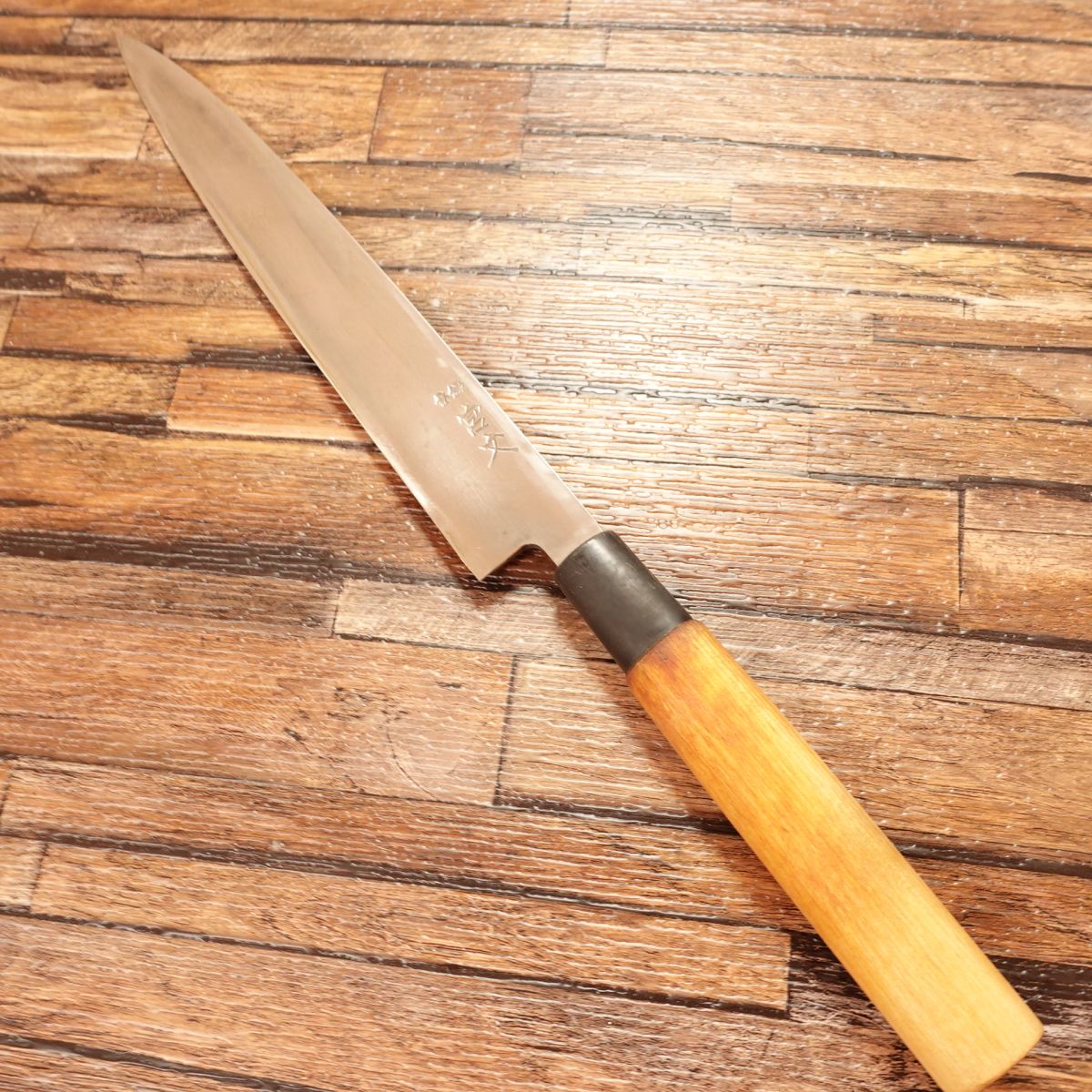 Miyabun Yanagiba Knife, Sharpened, Sashimi Knife, Steel, Minimal Signs of Use, Excellent Condition