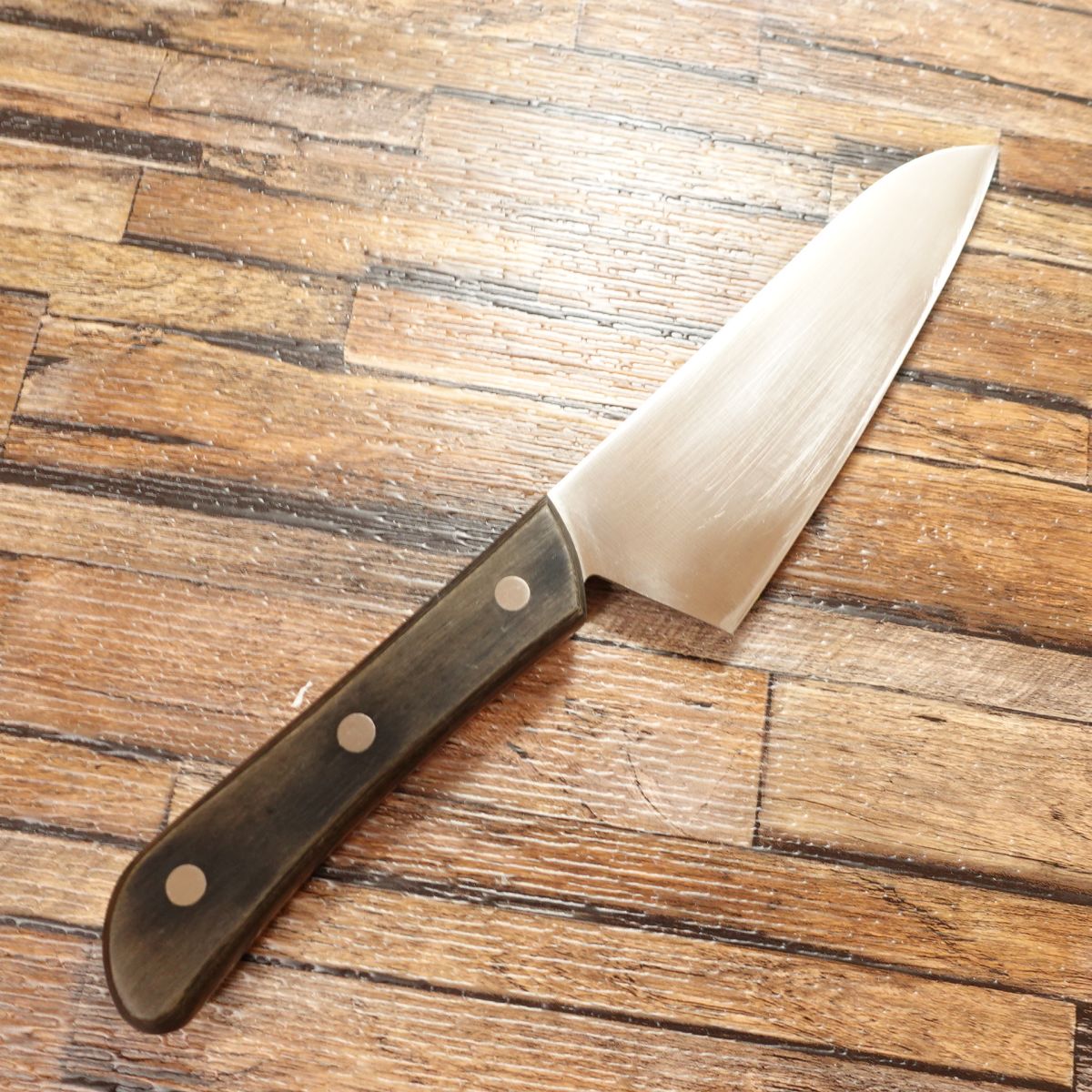 MAC Small Santoku Knife, Sharpened, All-Purpose Knife, Also Usable as Deba, Stainless Steel