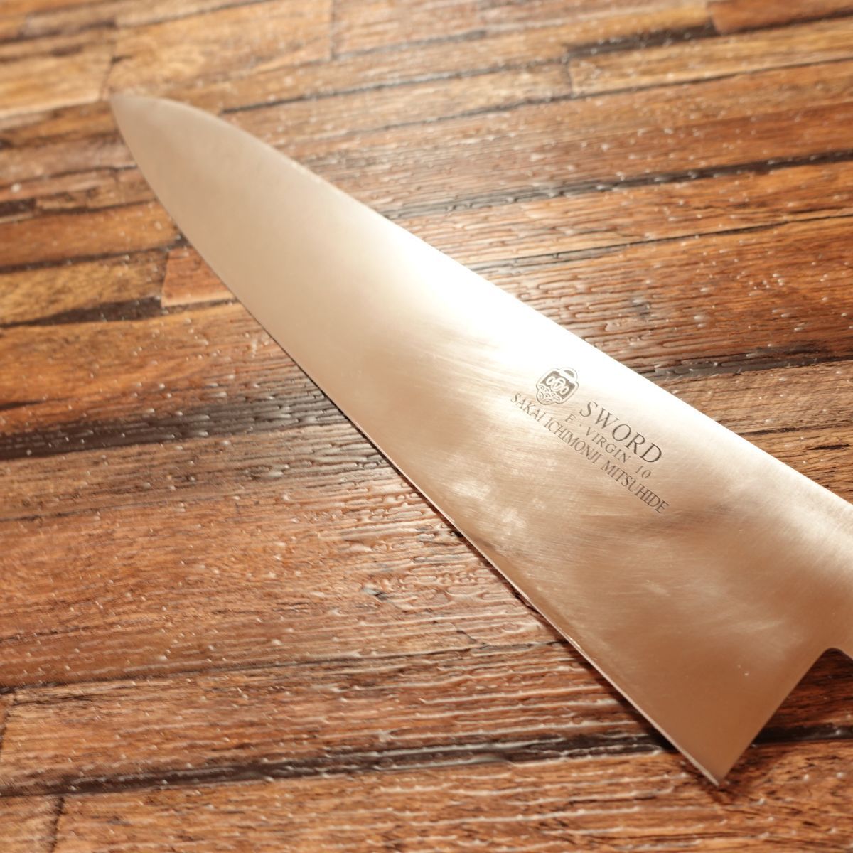 Sakai Ichimonji Mitsuhide SWORD Gyuto, Chef’s Knife, Sharpened, F.VIRGIN10, All-purpose Knife, With Box