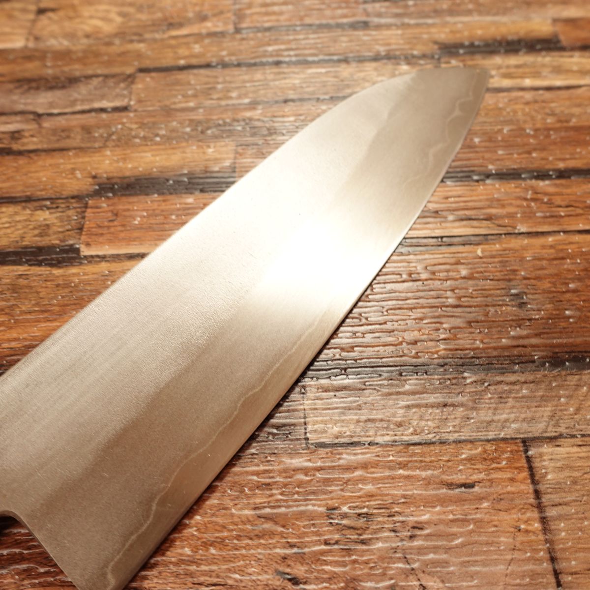 Yasuki Steel Gin-Gami Santoku Knife, Sharpened, All-purpose Knife, Stainless Steel, Unused with Sticker and Original Box