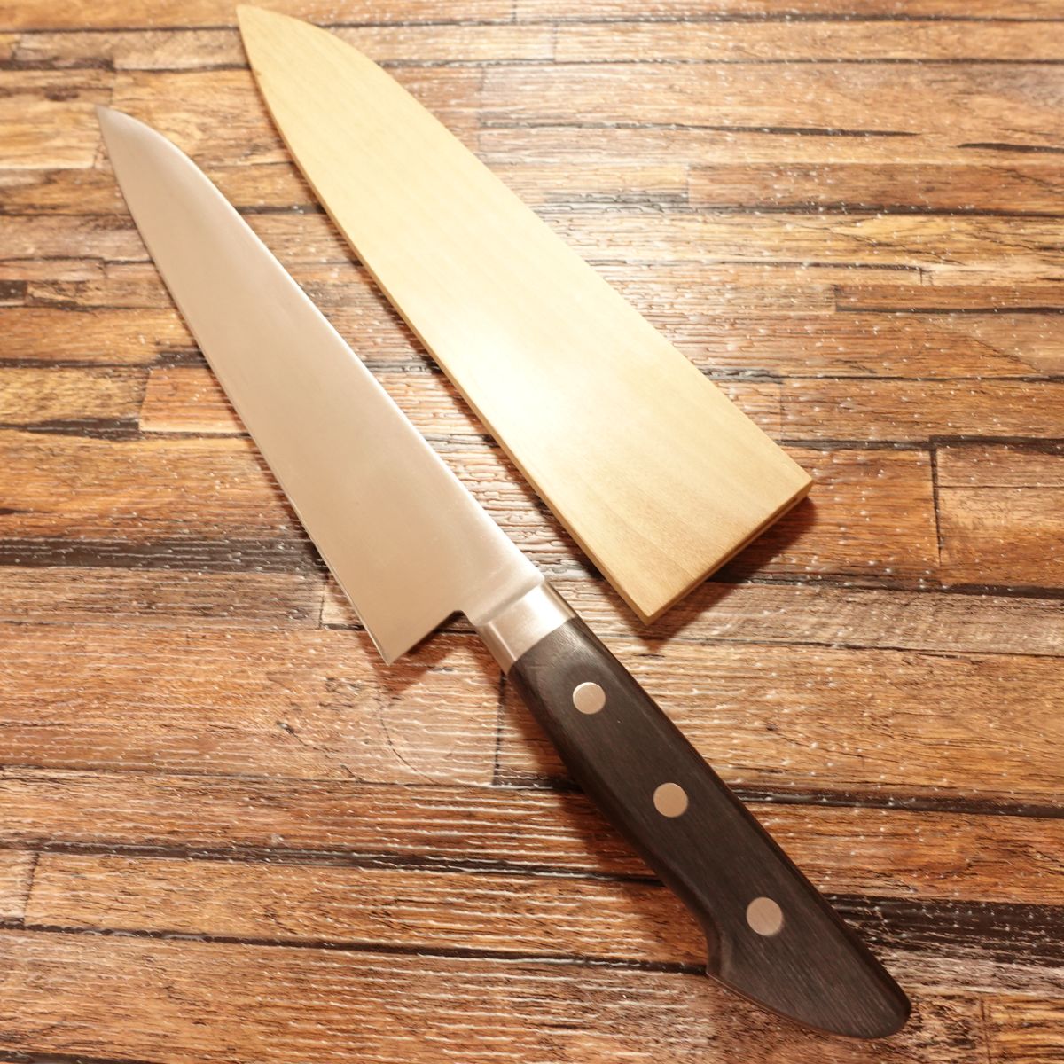 Minamoto Masatsugu Gyuto, Sharpened, All-purpose Knife, Steel, Barely Used, with Wooden Sheath