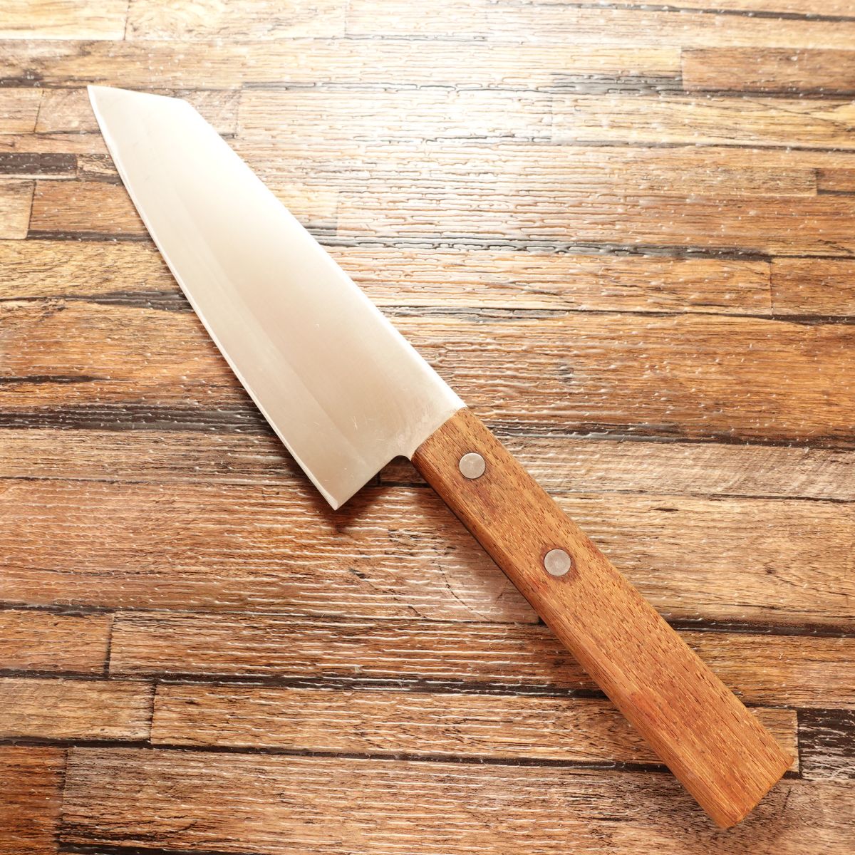 Toki Santoku Knife, Sharpened, All-Purpose Knife, Kiritsuke Style, Bunka Knife, Thin and Lightweight Stainless Steel