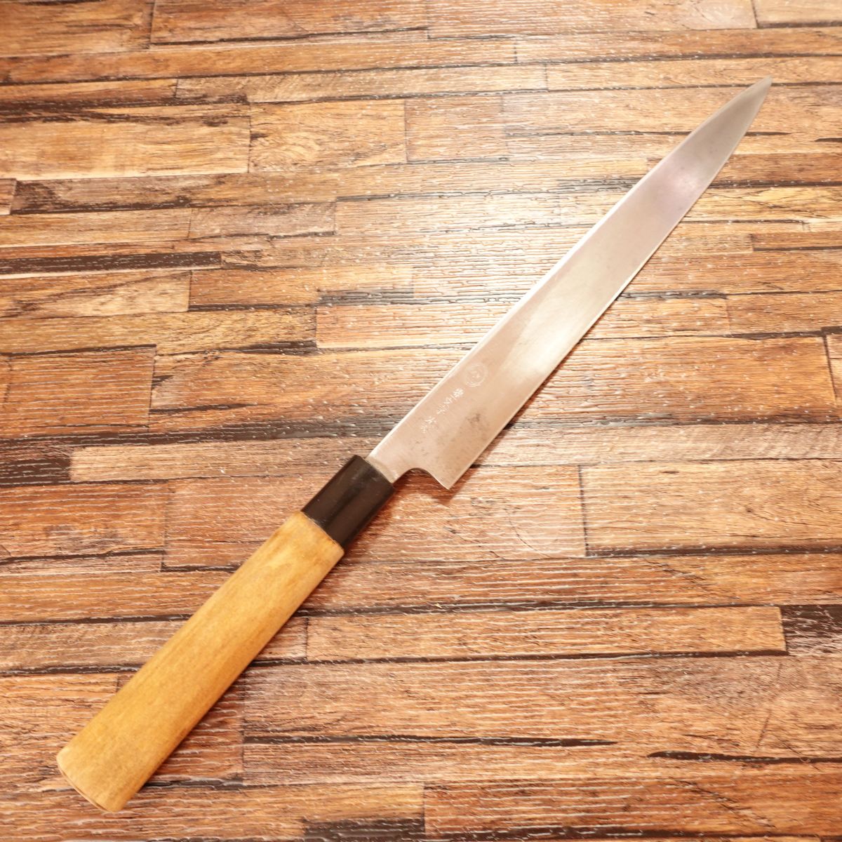 Sakai Ichimonji Mitsuhide Yanagiba Knife, Sharpened, Left-handed Sashimi Knife, Steel, Minimal Signs of Use