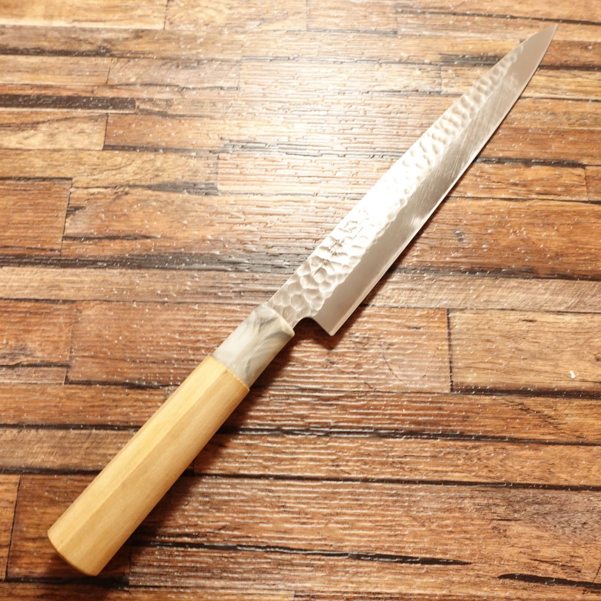 Seki Tohei Yanagiba Knife, Sharpened, Sashimi Knife, Hammered Finish, Marble Handle, Excellent Condition