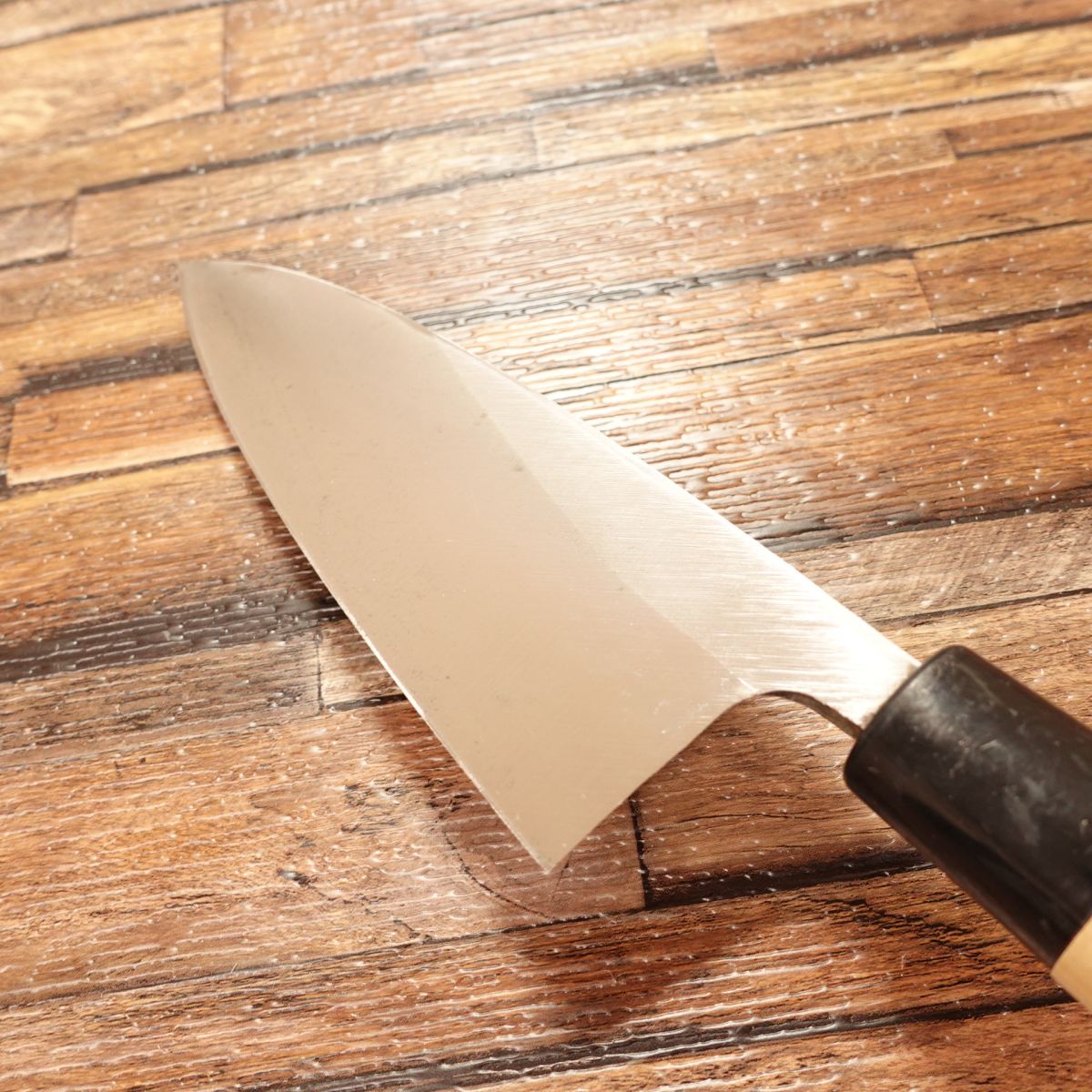 Kikuichimonji Deba Knife, Sharpened, Nearly Unused, Long-Term Storage