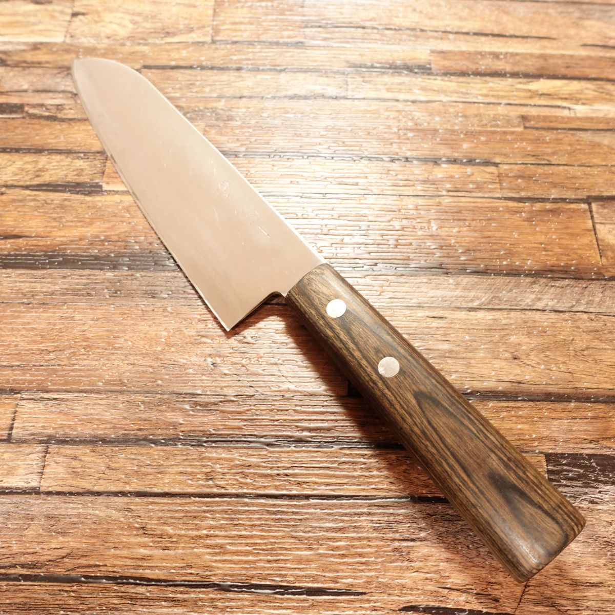 Tachikaze Santoku Knife, Sharpened, All-Purpose Knife, High-Carbon Clad Steel