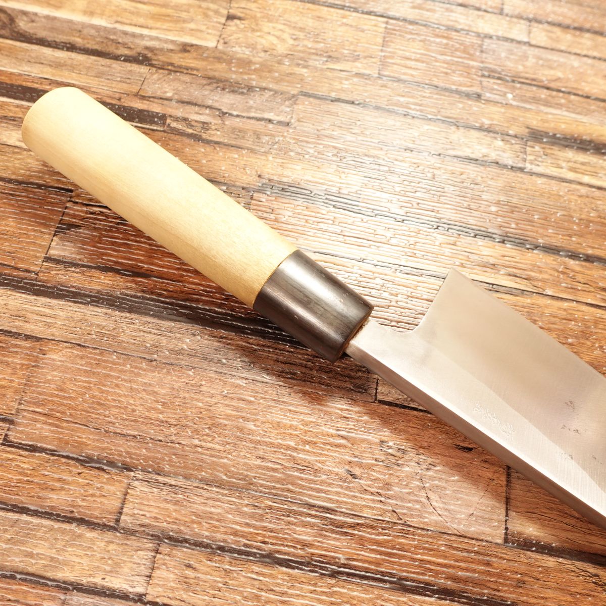 Goh Umanosuke Yoshihiro Deba Knife, Sharpened, Water Buffalo Horn Handle, Steel, with Engraving and Wooden Sheath