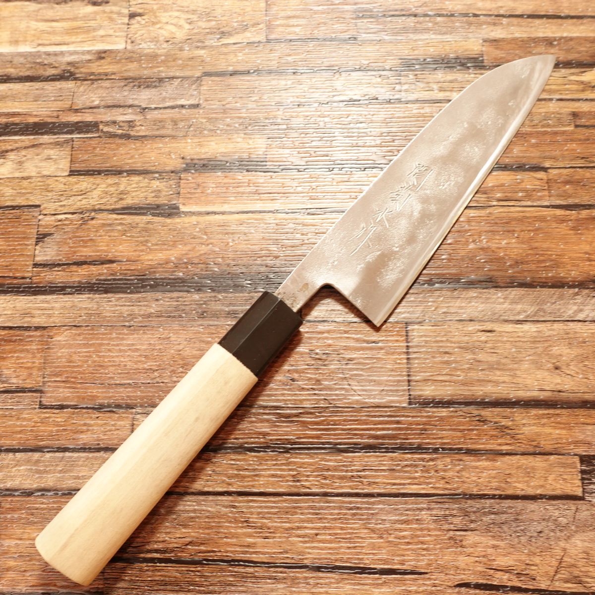 Seki Kikusui Wa-Santoku Knife, Sharpened, All-Purpose Knife, Aogami Steel, Secret Craftsmanship