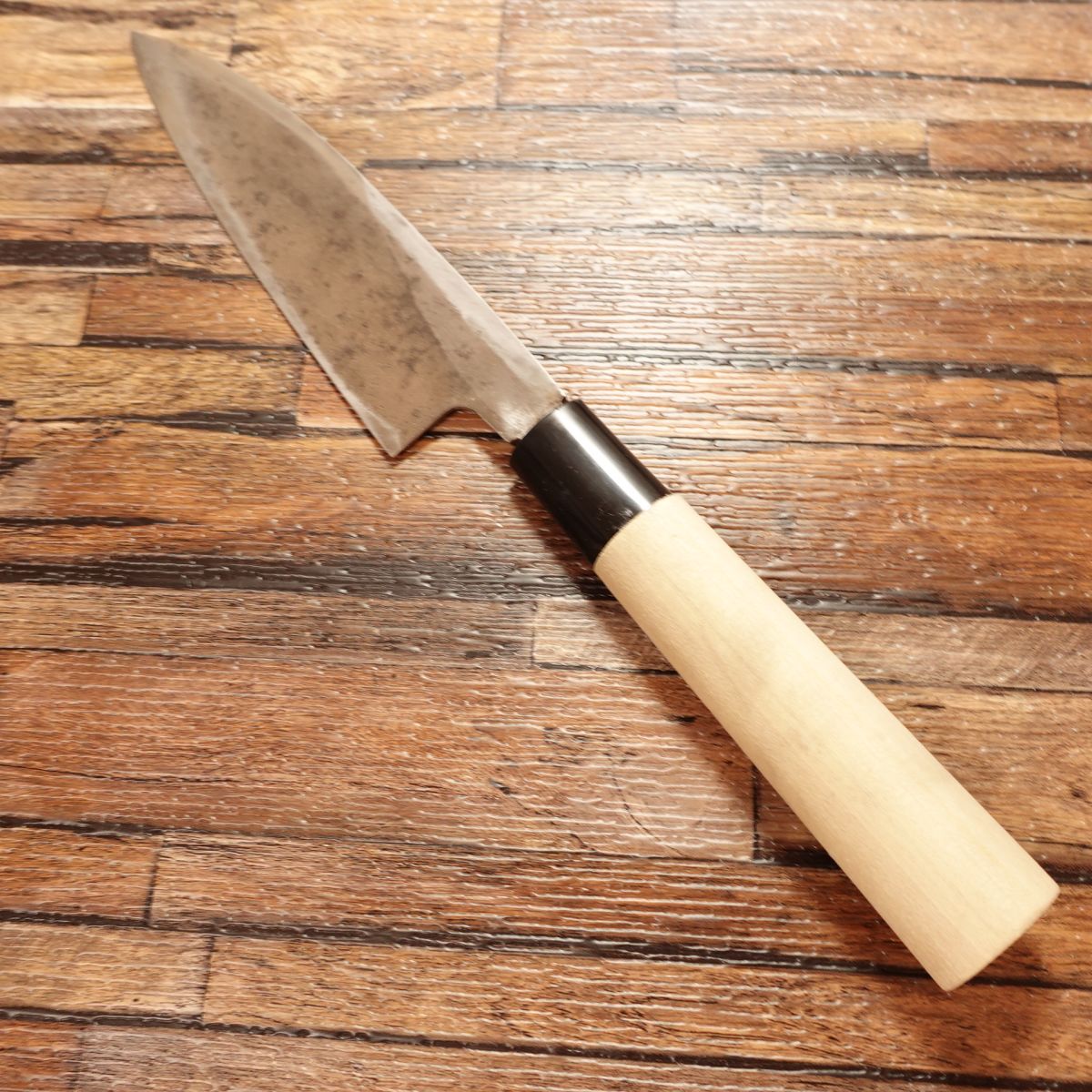 Tojuro Aideba Knife, Sharpened, Funayuki Knife, Wa-Santoku, Single-Bevel