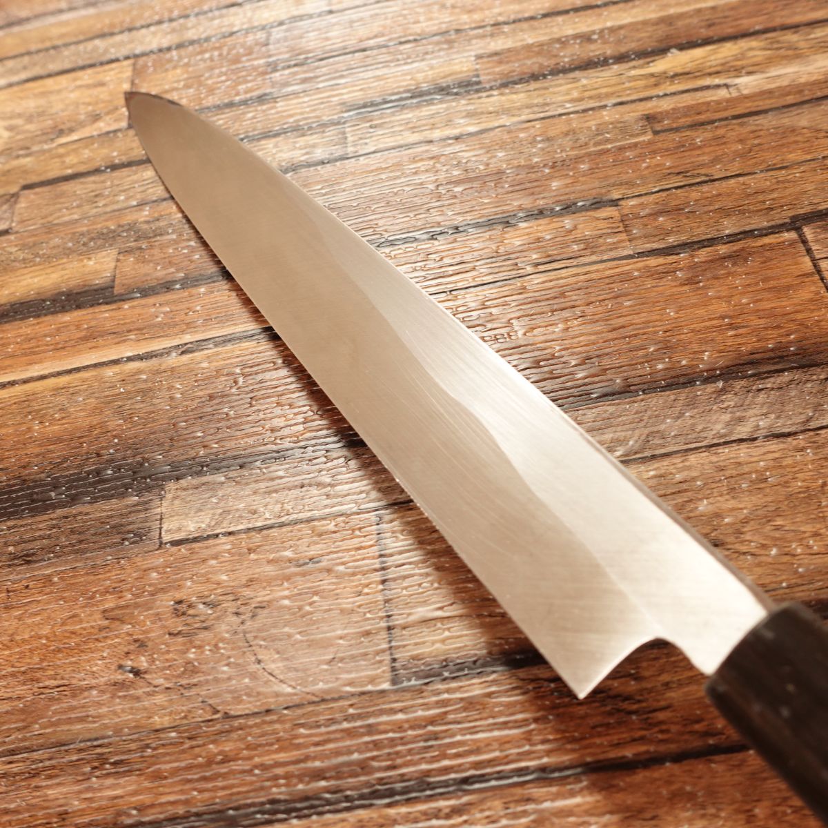 Sakai Toji Yanagiba Knife, Sharpened, Water Buffalo Handle, Sashimi Knife, Wooden Sheath, Nearly Unused