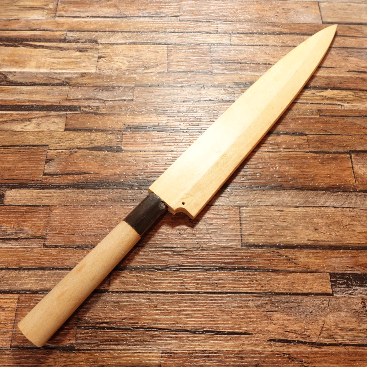 Sakai Toji Yanagiba Knife, Sharpened, Water Buffalo Handle, Sashimi Knife, Wooden Sheath, Nearly Unused