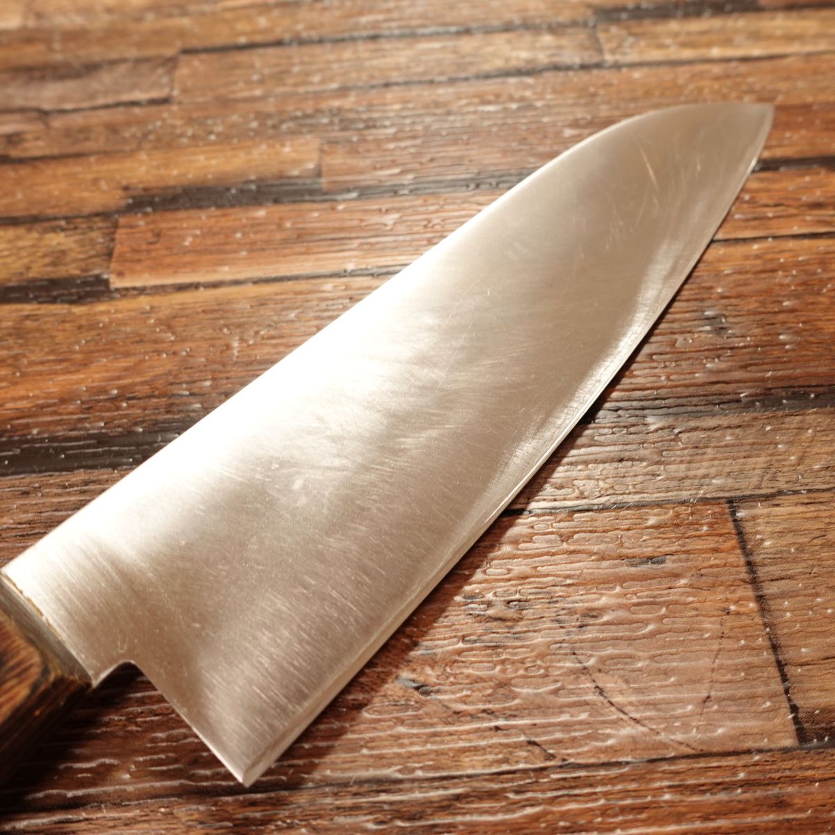 Sakaiya Isshin Santoku Knife, Sharpened, All-Purpose Knife, Stainless Steel