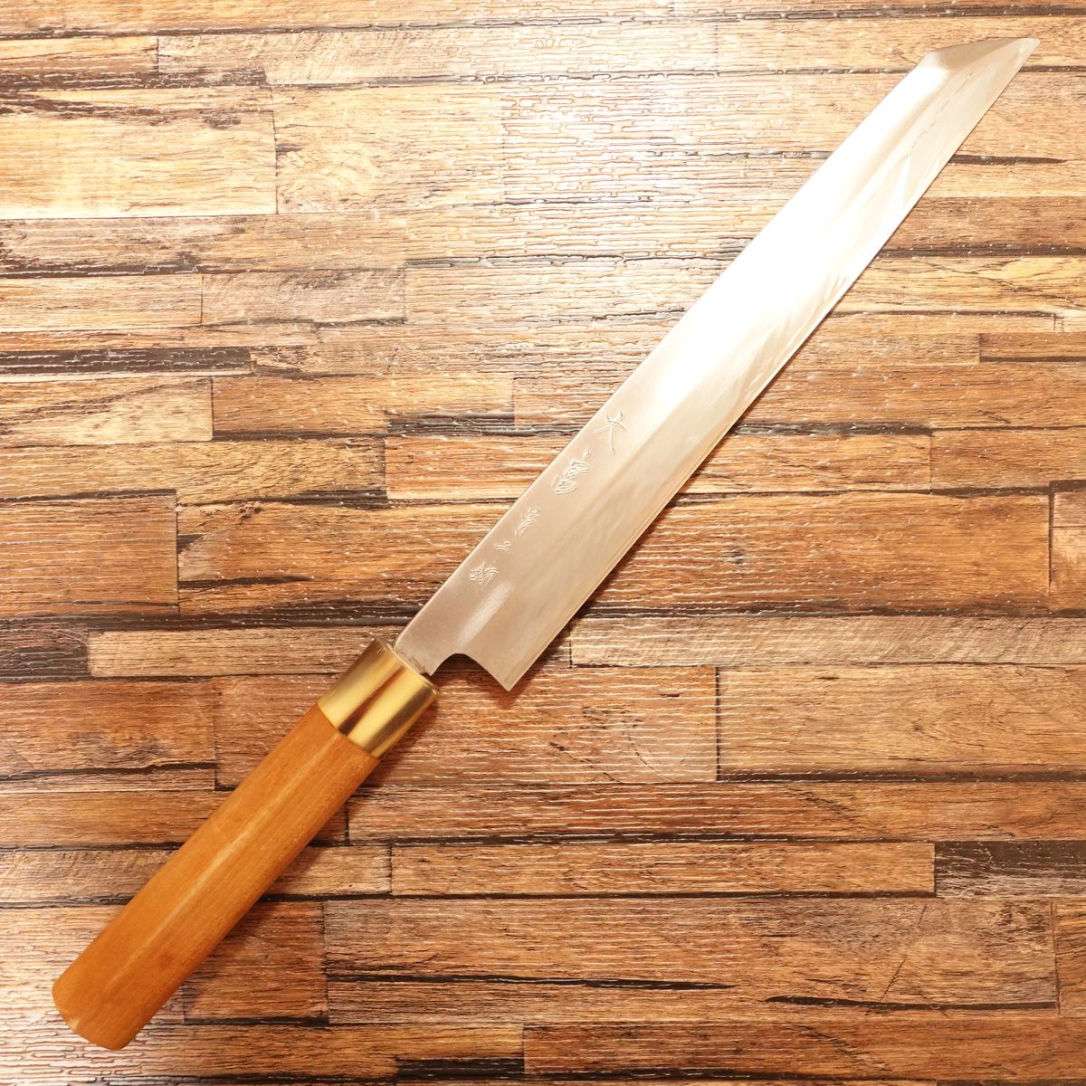 Ootomi Yanagiba Knife, Sharpened, Kiritsuke Shape, Sashimi Knife, White Buffalo Handle, Aogami No.2 Steel