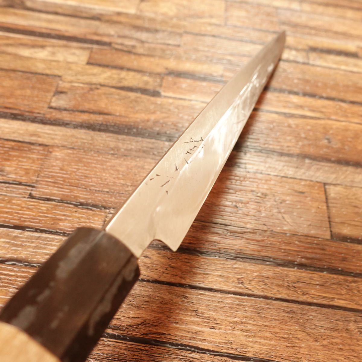 Aritsugu Honyaki Yanagiba Knife, Sharpened, Octagonal Water Buffalo Handle, Sashimi Knife, Carefully Used