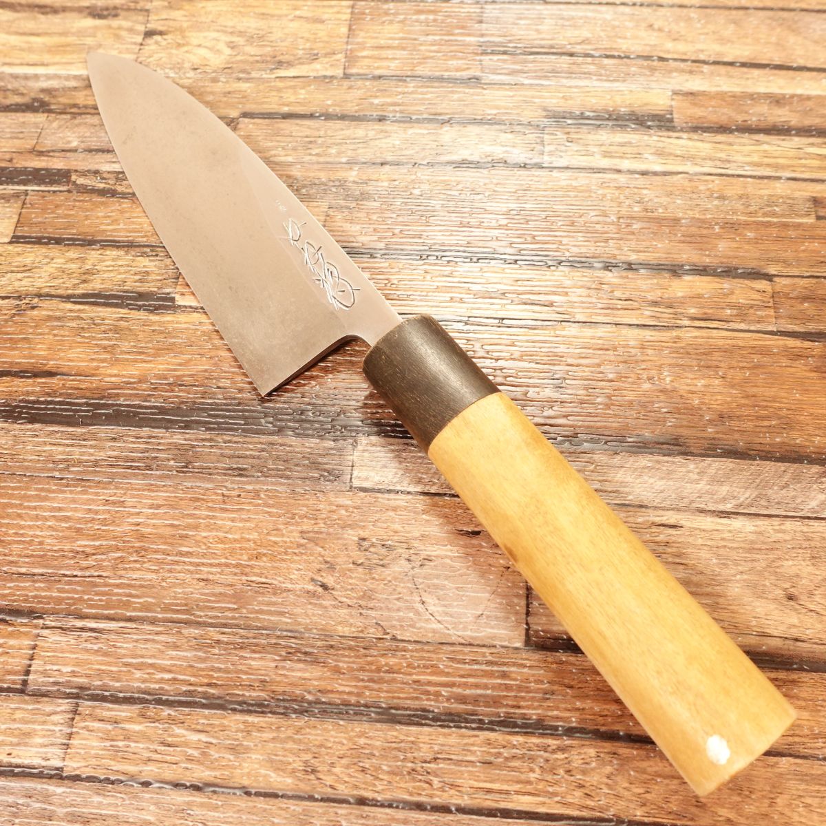 Kanesou Deba Knife, Sharpened, Water Buffalo Handle, Thin Ai-Deba Knife