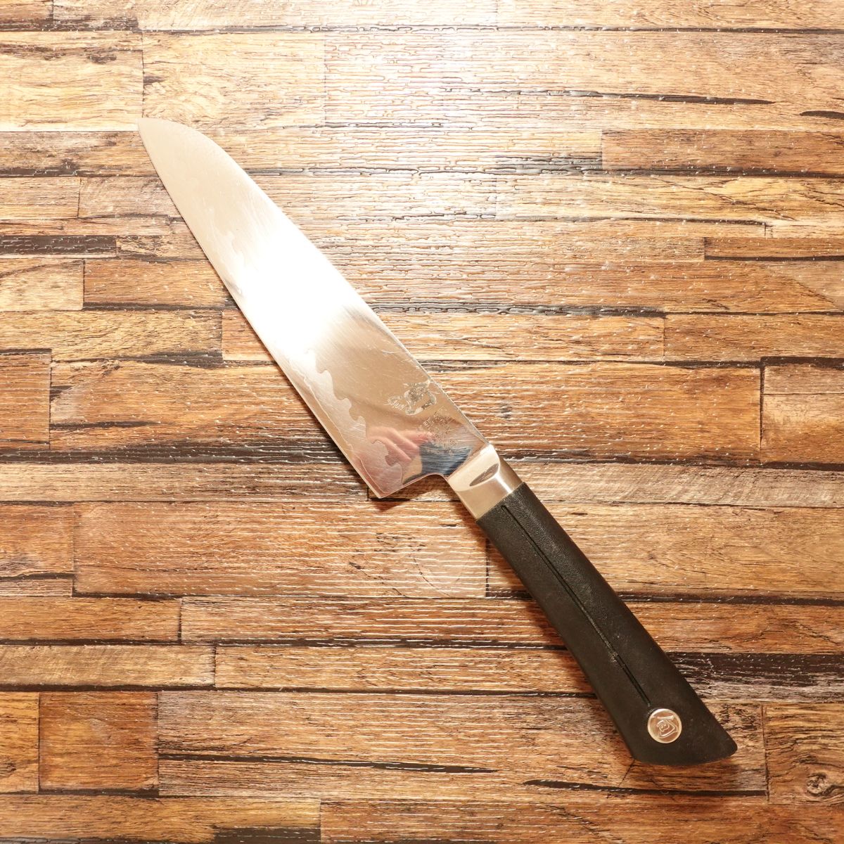 Shun SORA Santoku Knife, Sharpened, All-Purpose Knife, KAI VB0702, VG10 Steel, 180mm