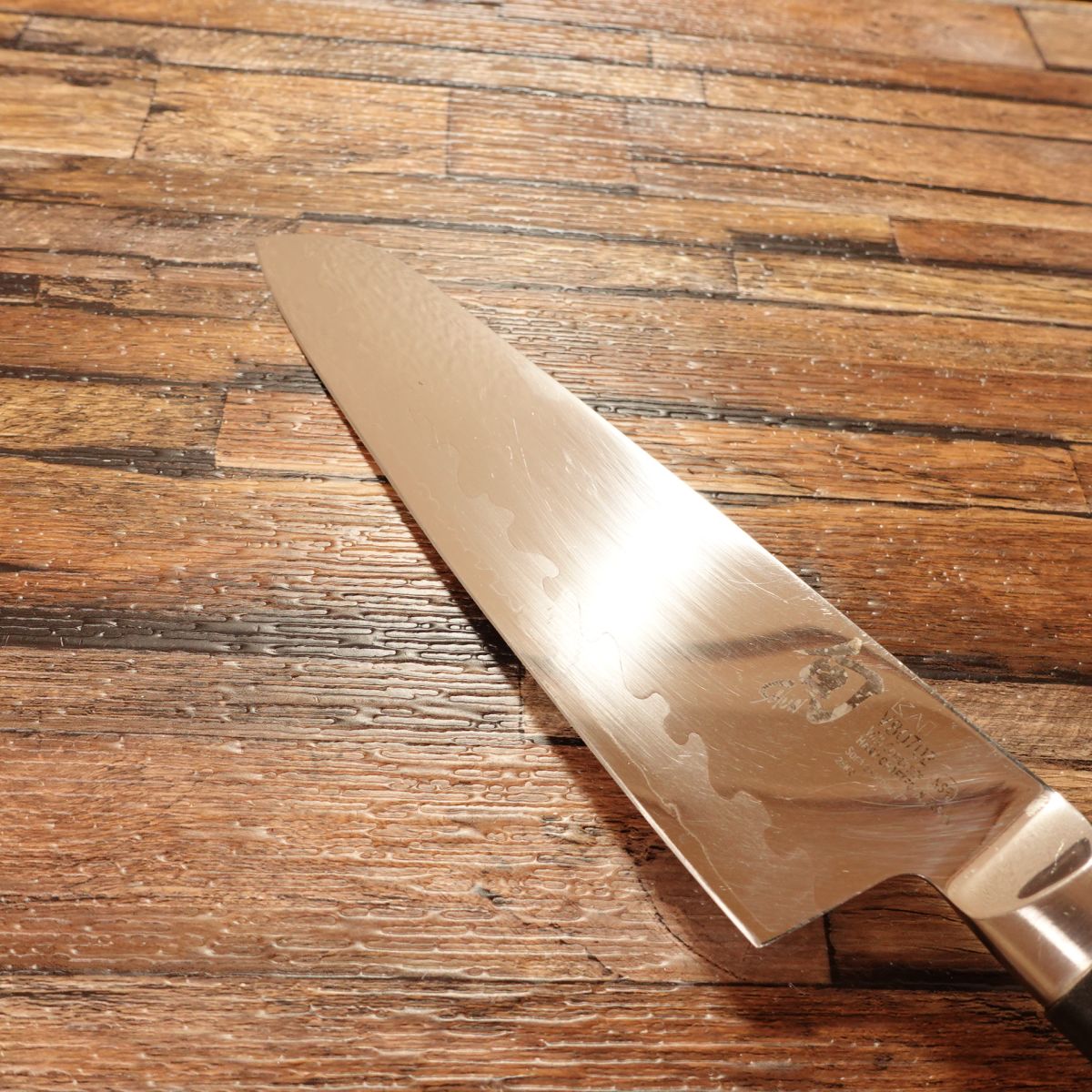 Shun SORA Santoku Knife, Sharpened, All-Purpose Knife, KAI VB0702, VG10 Steel, 180mm